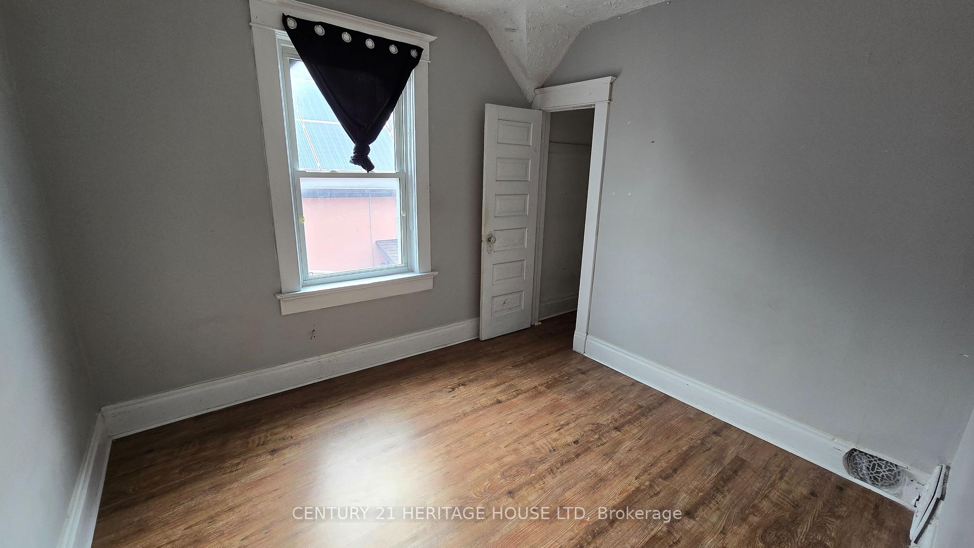 Photo 17 of 25 Bridgeport Road E, Waterloo, Downtown Waterloo — HOMEH