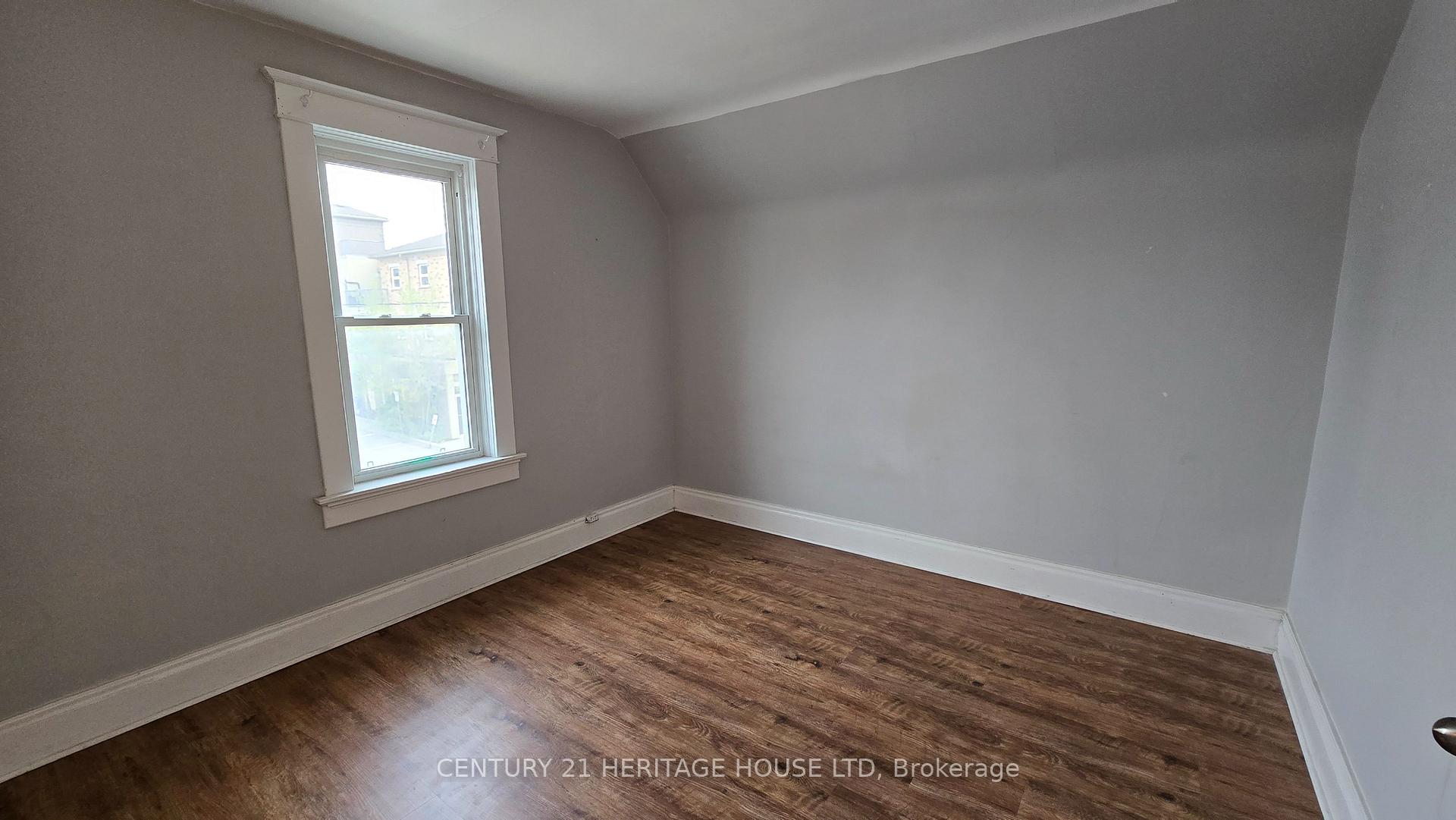 Photo 18 of 25 Bridgeport Road E, Waterloo, Downtown Waterloo — HOMEH