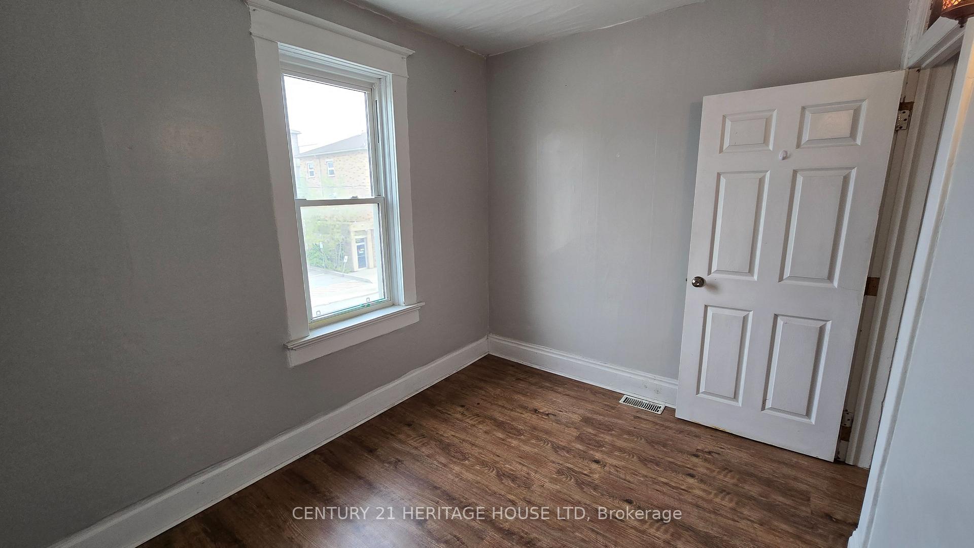 Photo 19 of 25 Bridgeport Road E, Waterloo, Downtown Waterloo — HOMEH