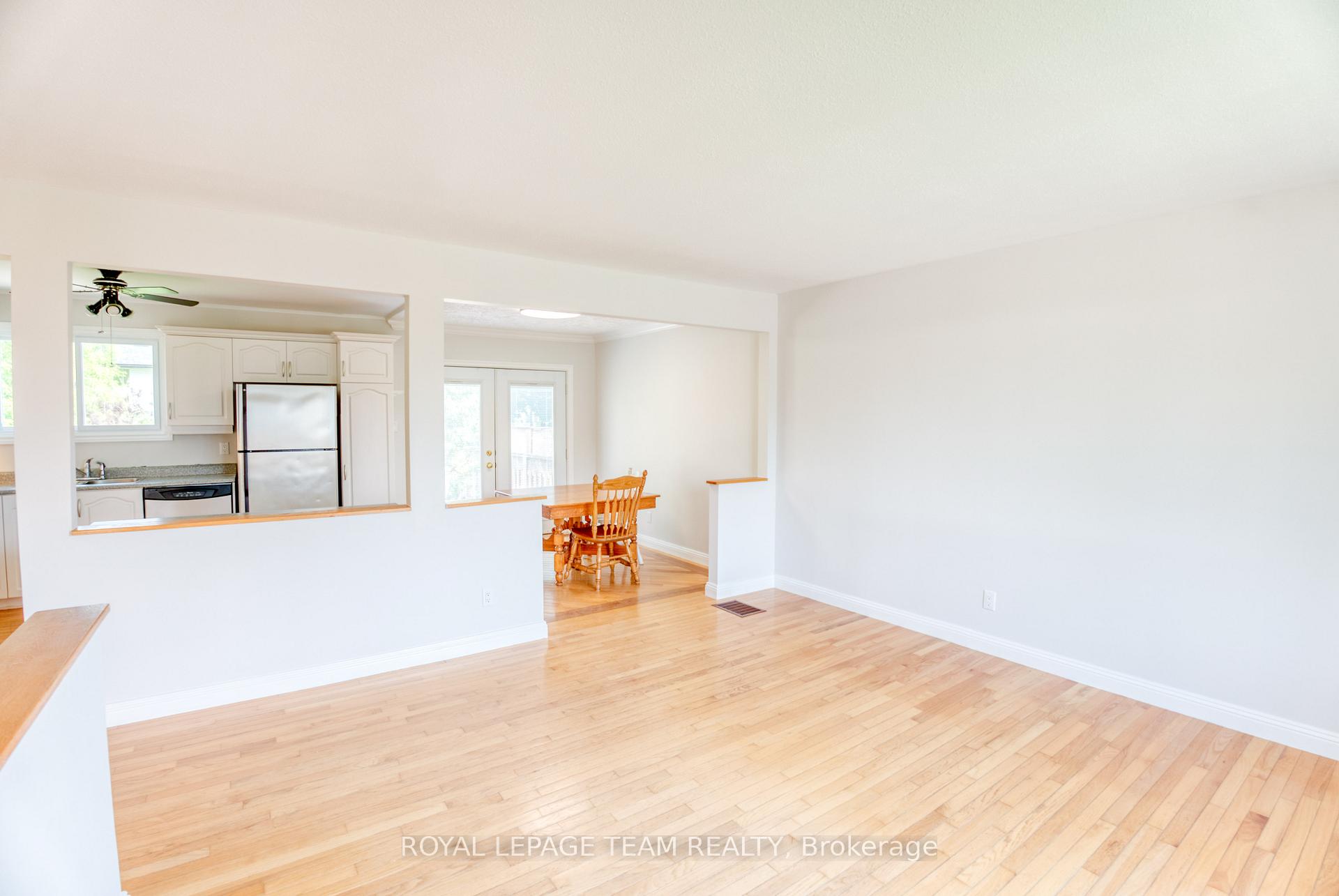 Photo 7 of 254 Wilfred Crescent, Arnprior — HOMEH