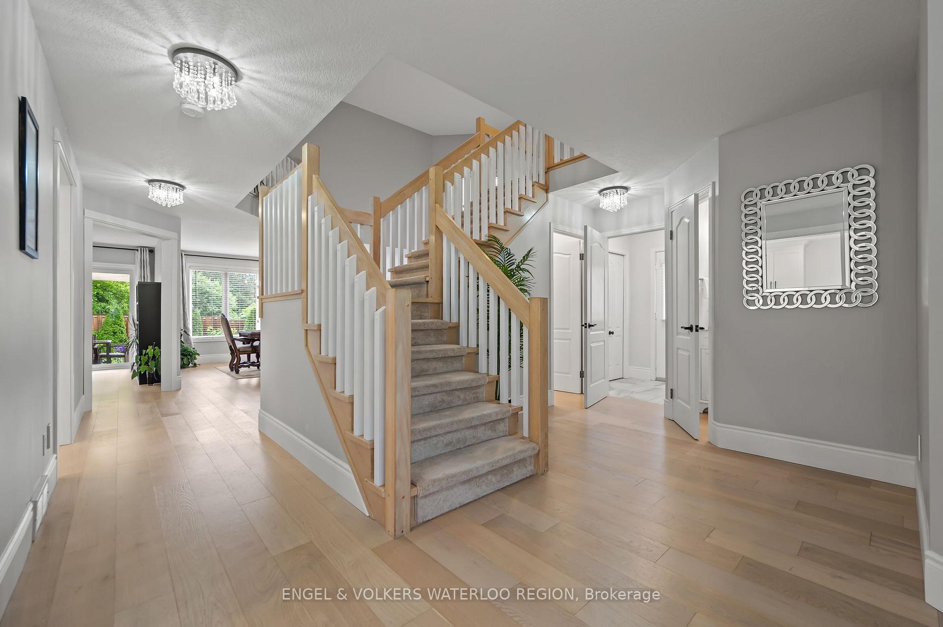 Photo 5 of 485 Beckwith Court, Waterloo, Beechwood West — HOMEH