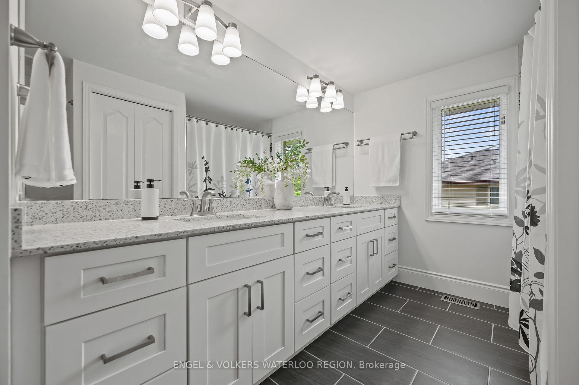 Photo 35 of 485 Beckwith Court, Waterloo, Beechwood West — HOMEH