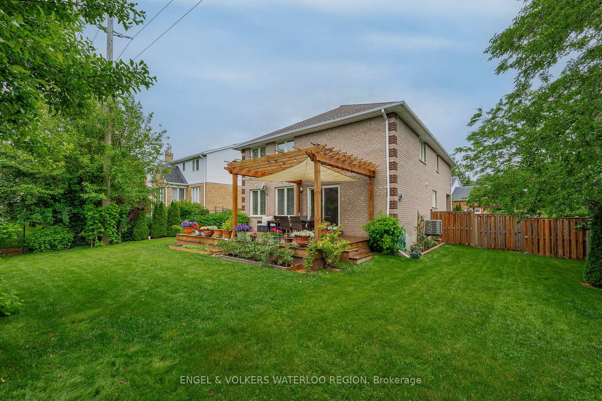 Photo 50 of 485 Beckwith Court, Waterloo, Beechwood West — HOMEH