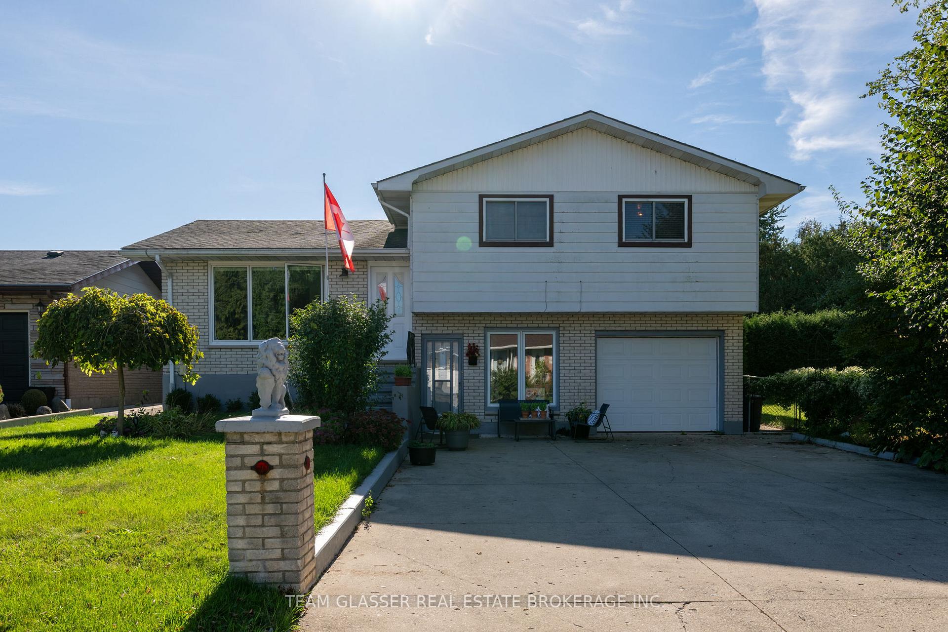 Photo 2 of 108 William Street, West Elgin, West Lorne — HOMEH