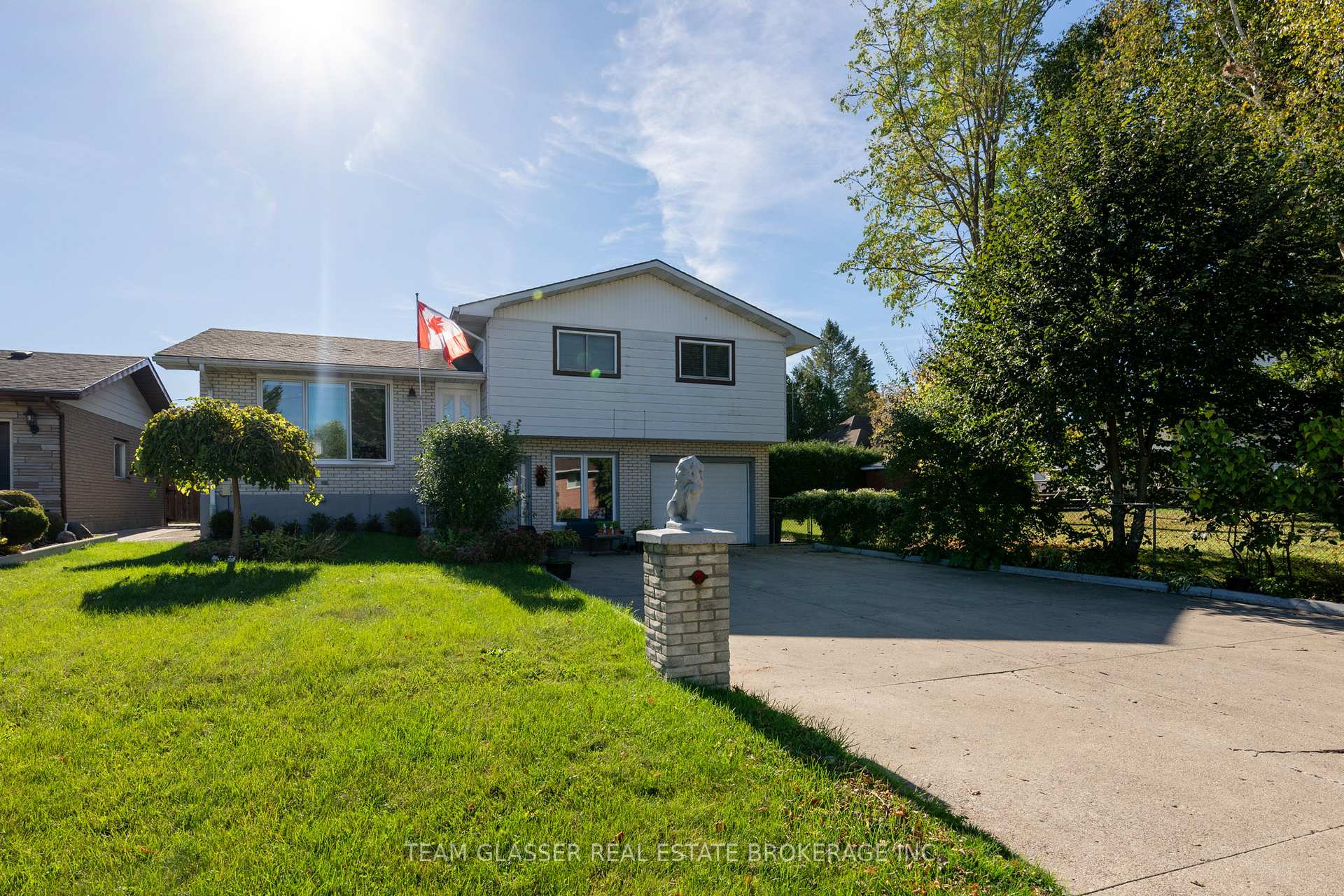 Photo 3 of 108 William Street, West Elgin, West Lorne — HOMEH