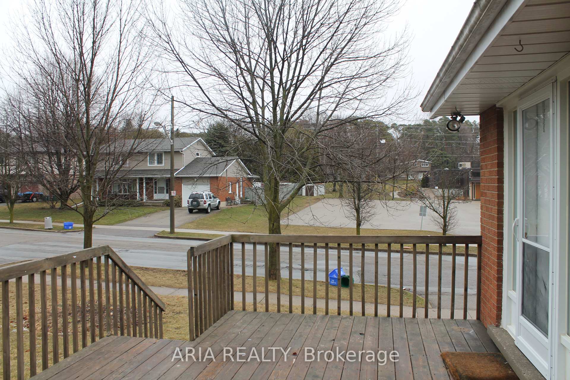 Photo 6 of 188 Mayfield Avenue, Waterloo, Lincoln Heights — HOMEH