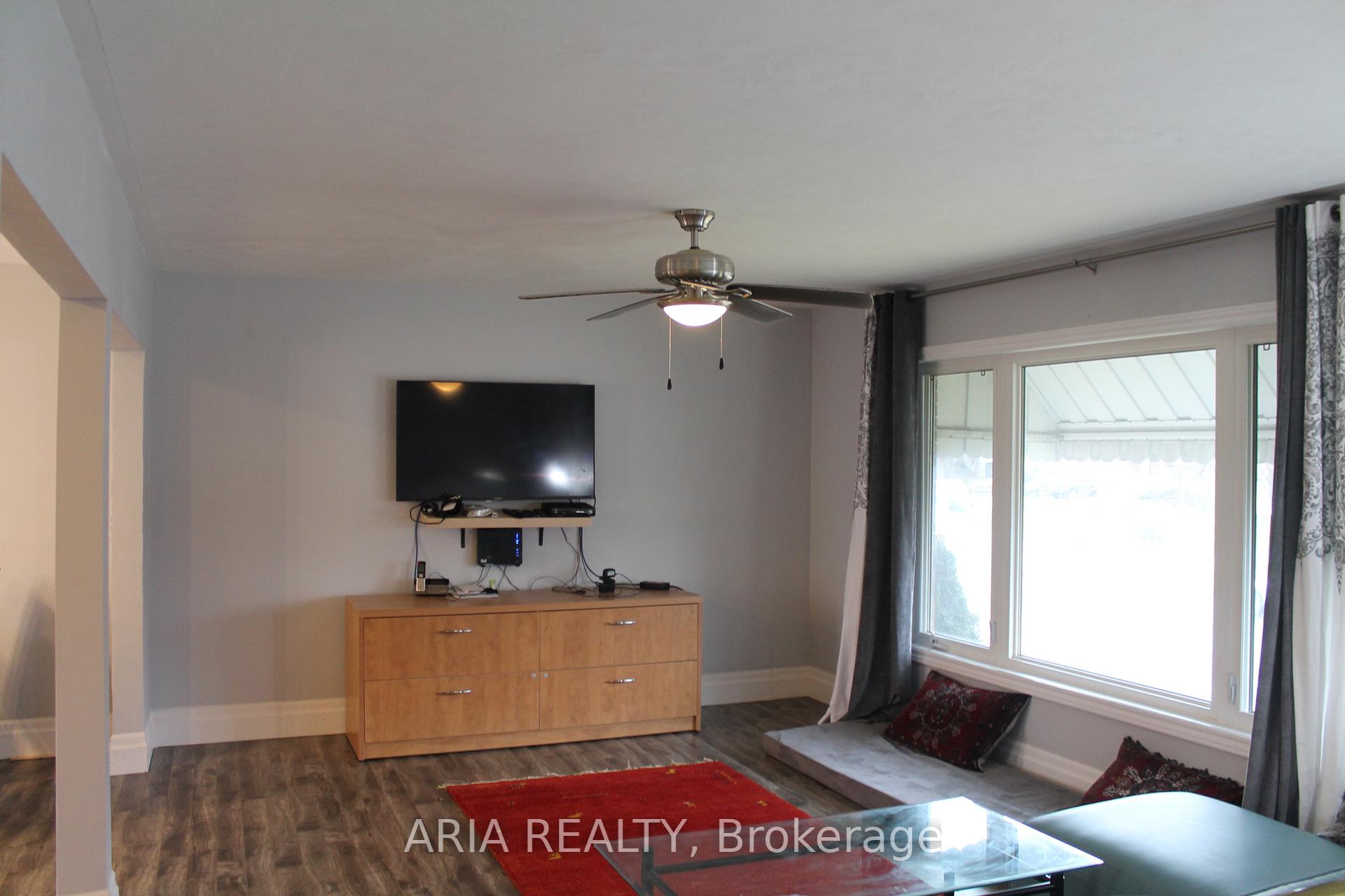 Photo 12 of 188 Mayfield Avenue, Waterloo, Lincoln Heights — HOMEH
