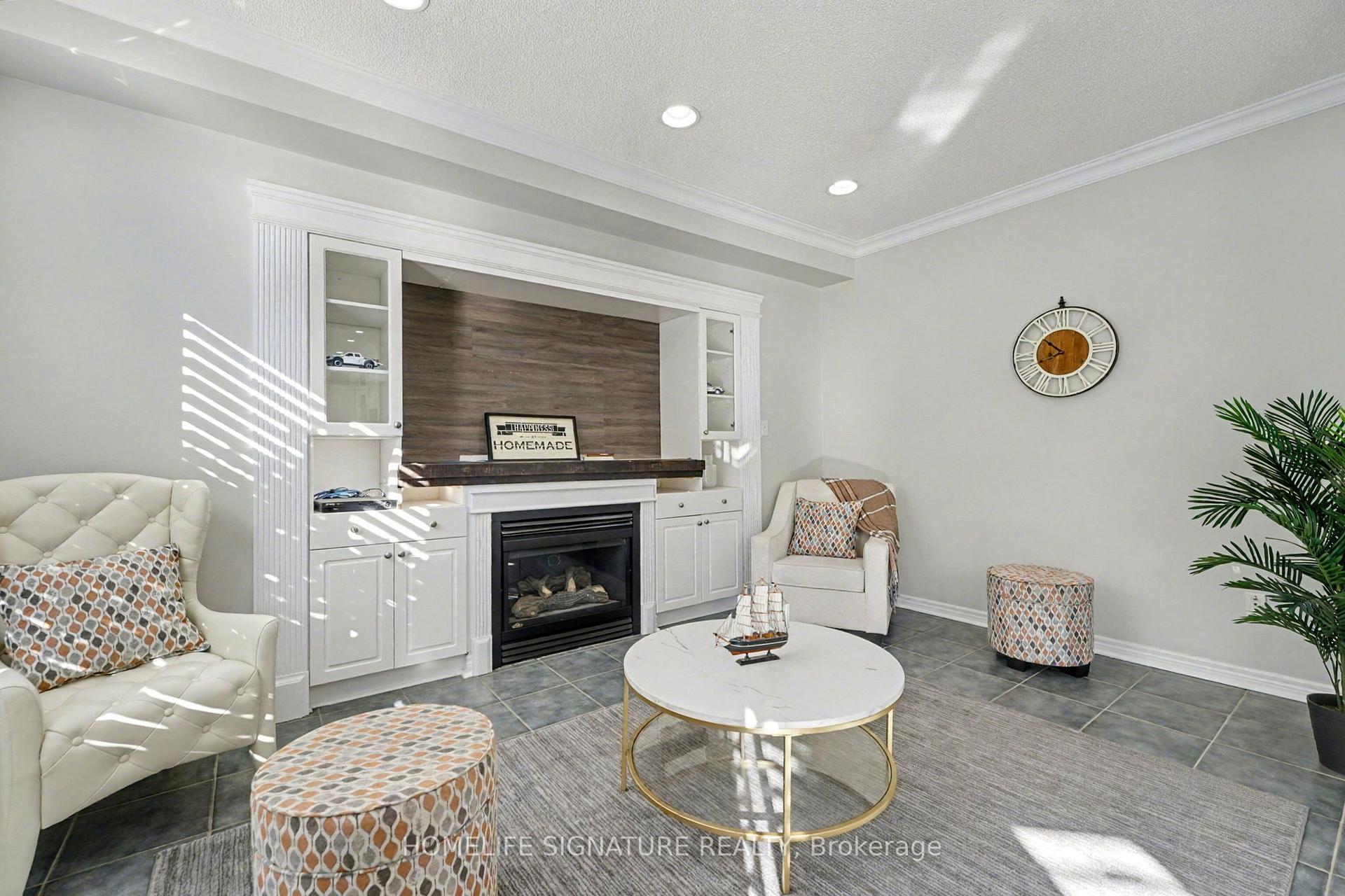 Photo 12 of 83 Marbella Road W, Vaughan, Sonoma Heights — HOMEH