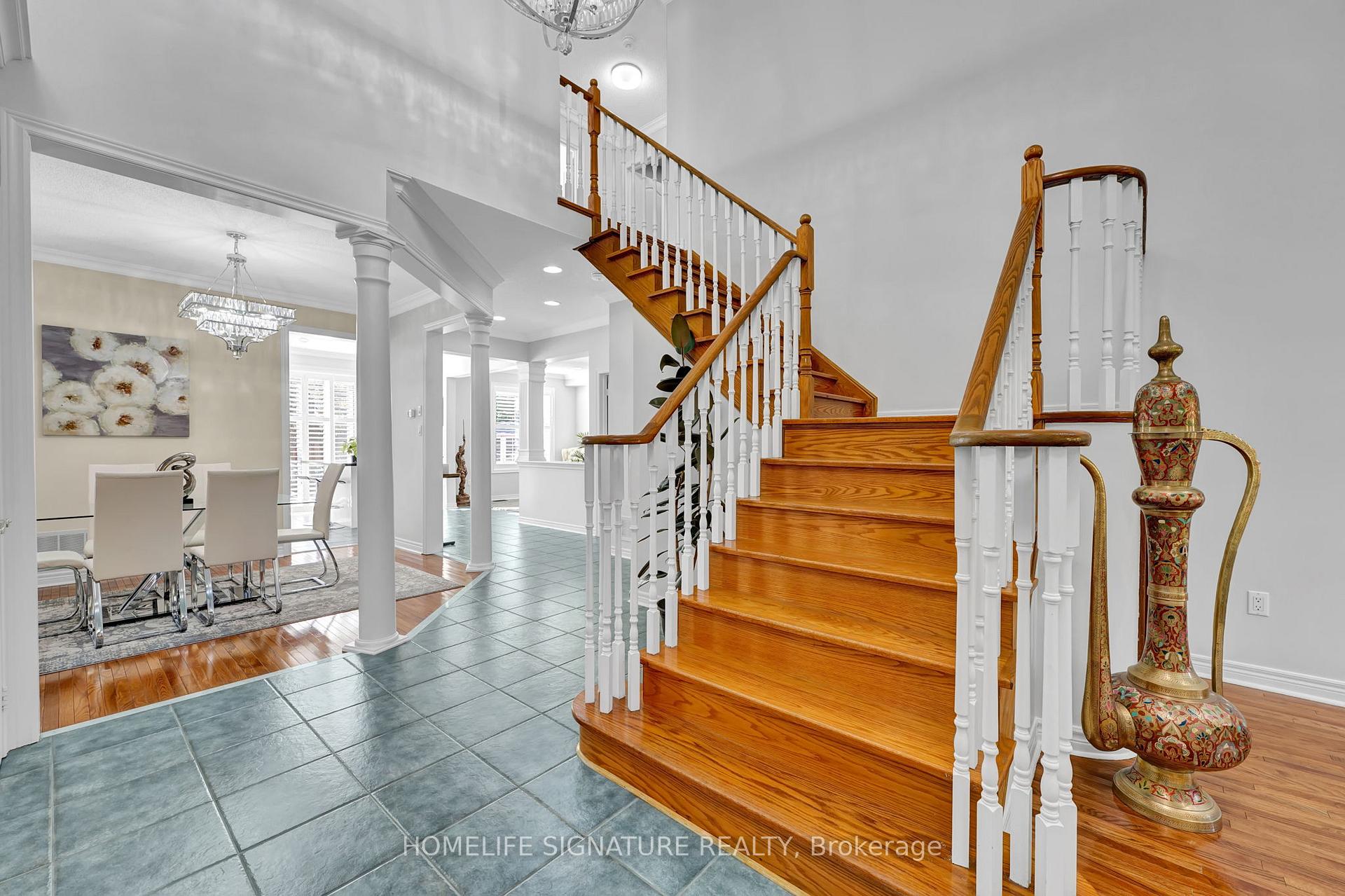 Photo 15 of 83 Marbella Road W, Vaughan, Sonoma Heights — HOMEH