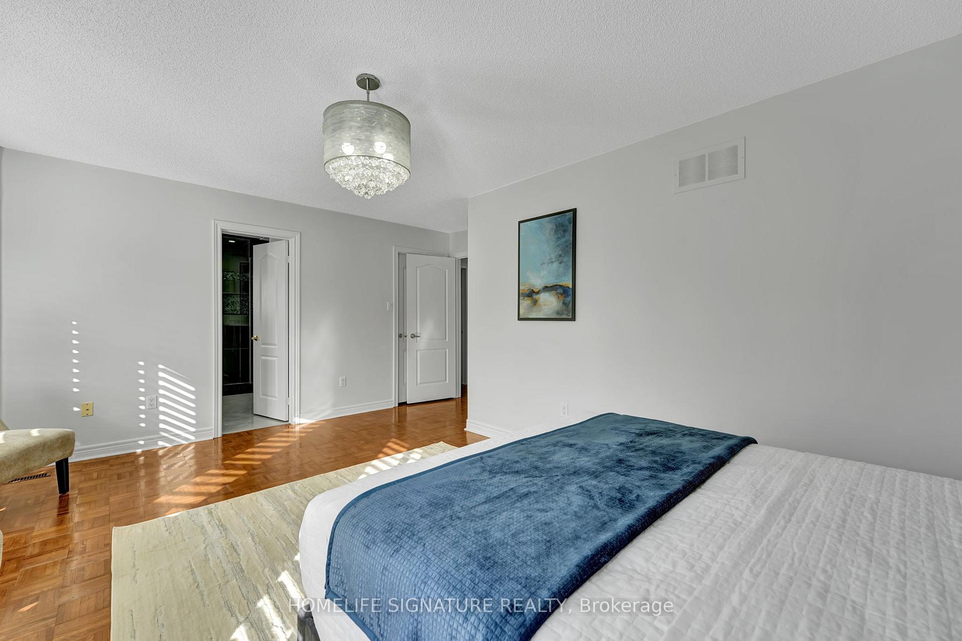 Photo 20 of 83 Marbella Road W, Vaughan, Sonoma Heights — HOMEH