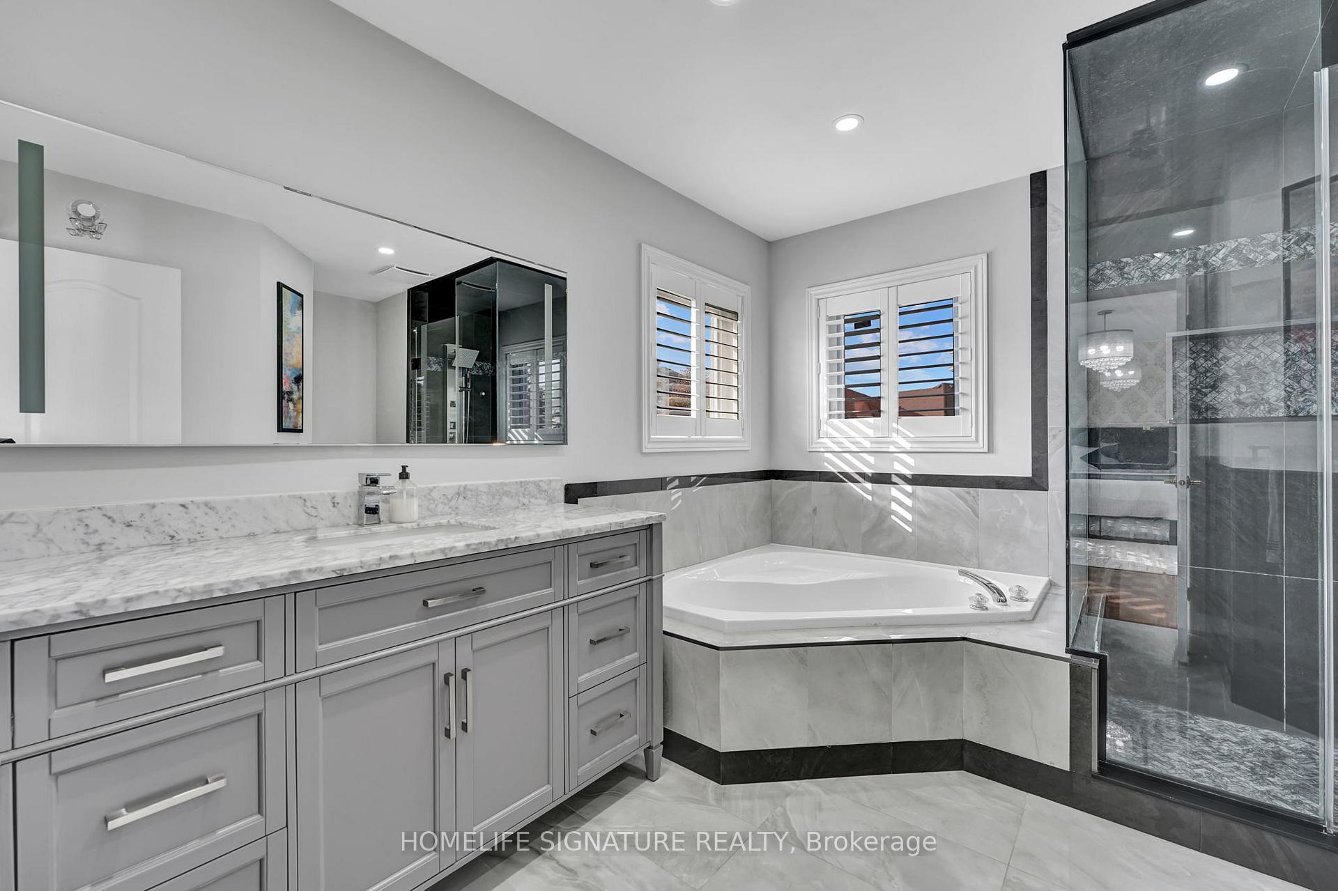 Photo 22 of 83 Marbella Road W, Vaughan, Sonoma Heights — HOMEH