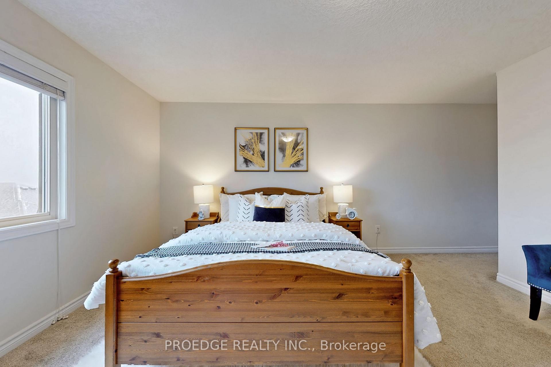 Photo 26 of 361 Beechdrops Drive, Waterloo, Vista Hills — HOMEH