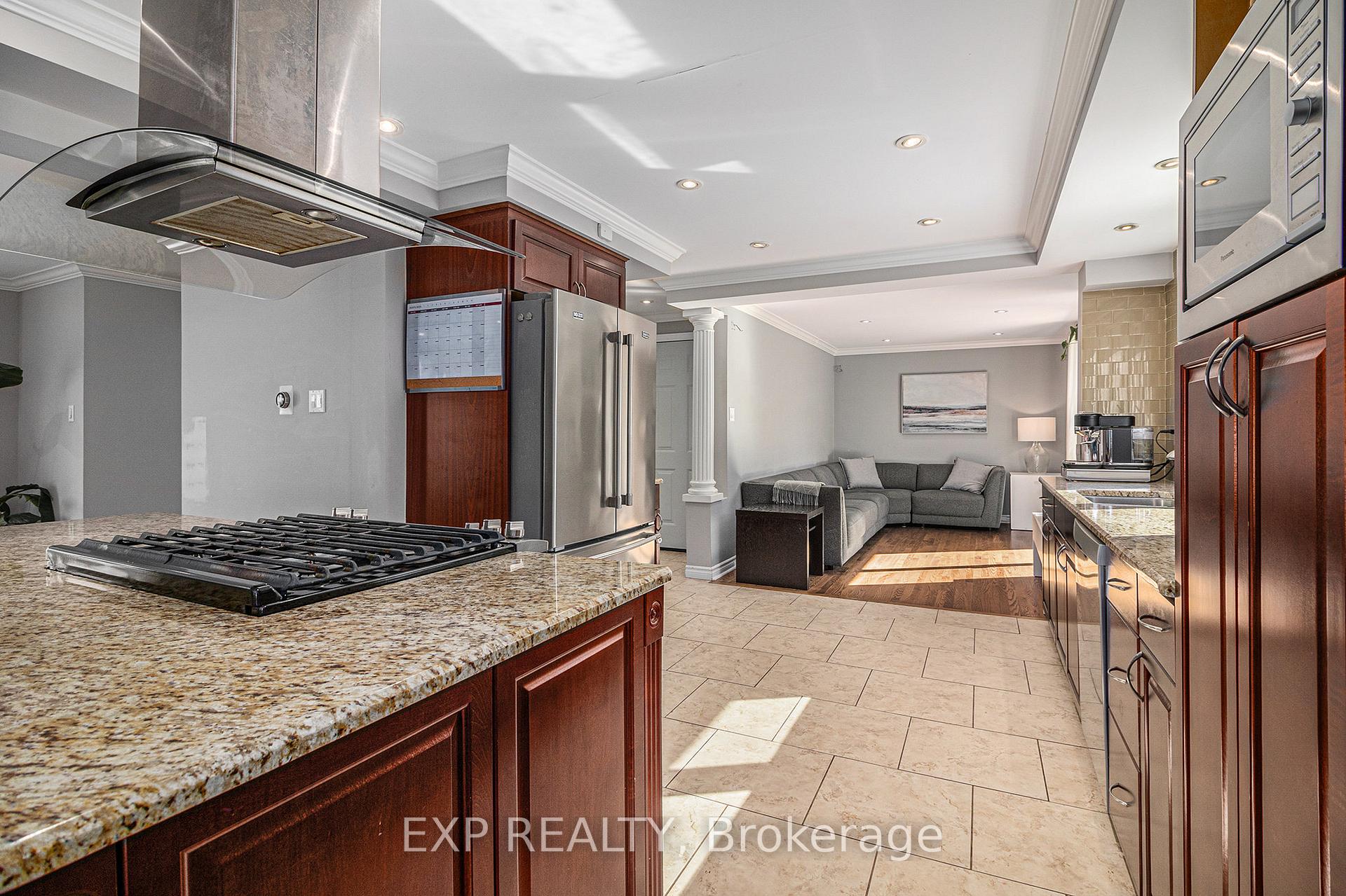 Photo 17 of 620 La Verendrye Drive, Ottawa, Beacon Hill North — HOMEH