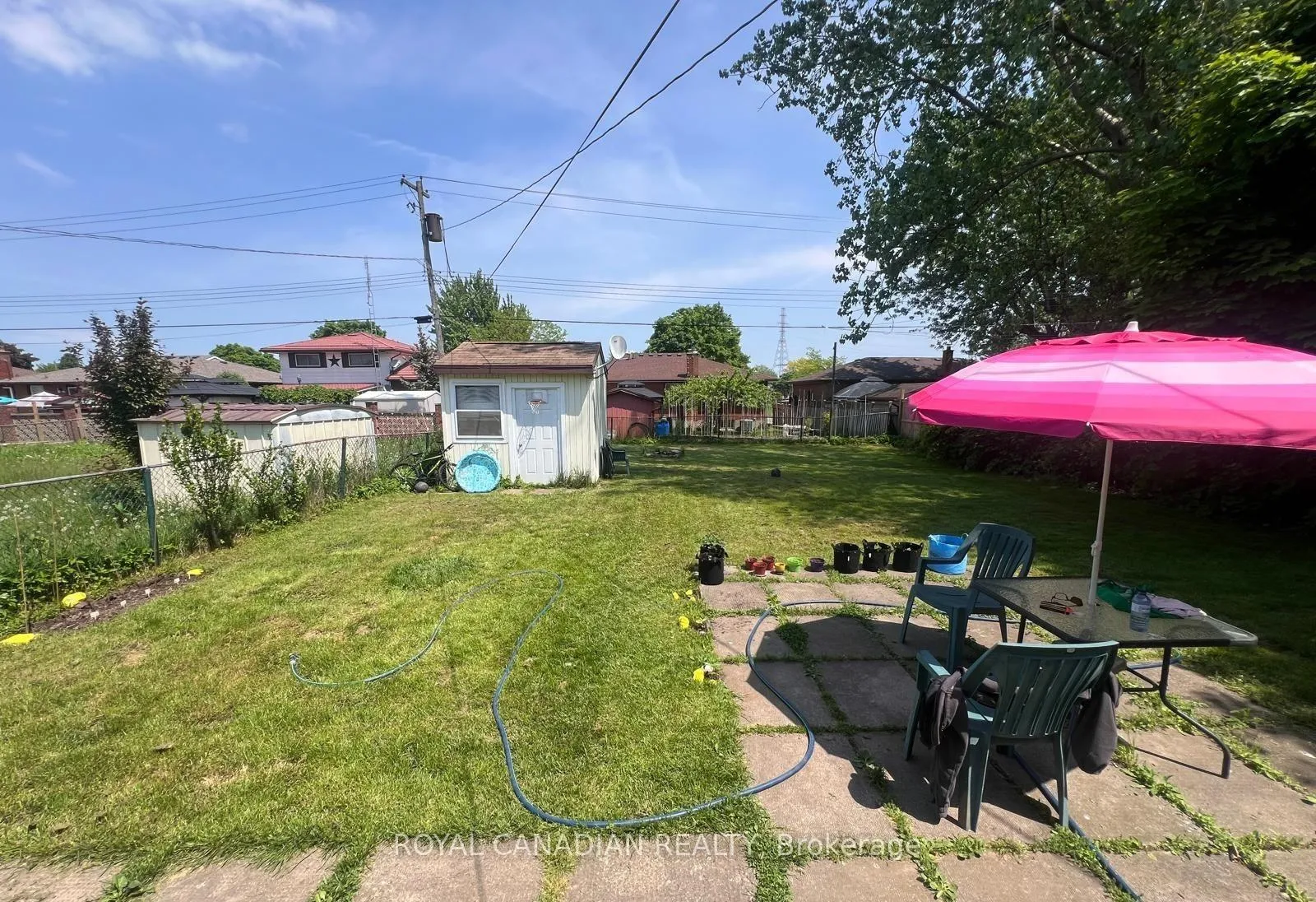 Photo 9 of 116 Golden Boulevard E, Welland, Lincoln/Crowland — HOMEH