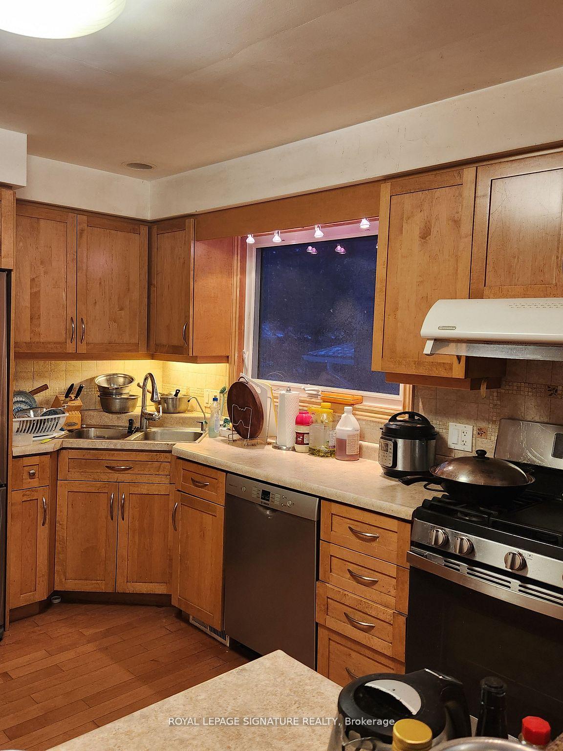 Photo 10 of Unit Upper (Room), 43 Sorrel Place, Waterloo — HOMEH