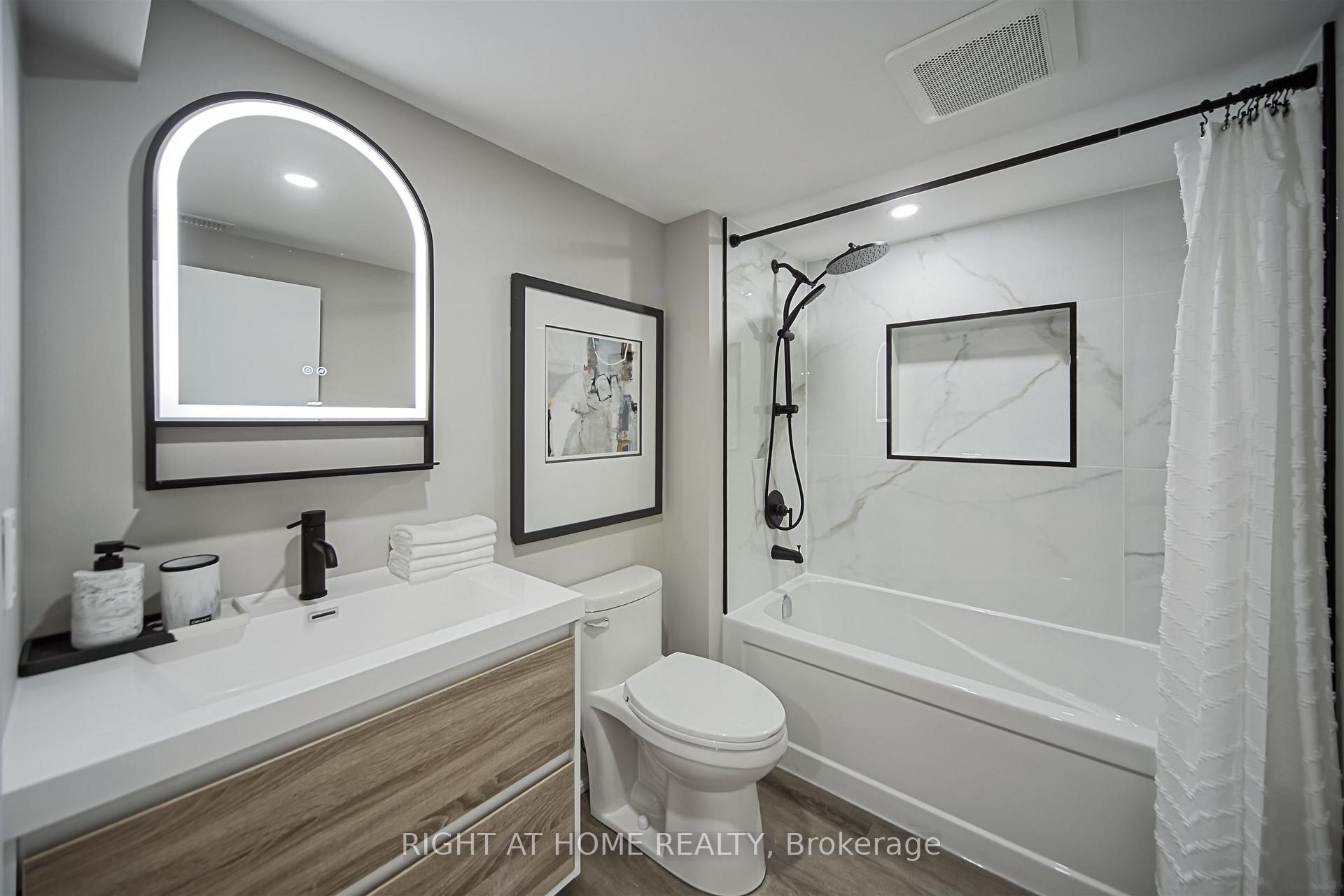 Photo 23 of 33 Beech Street N, Uxbridge — HOMEH
