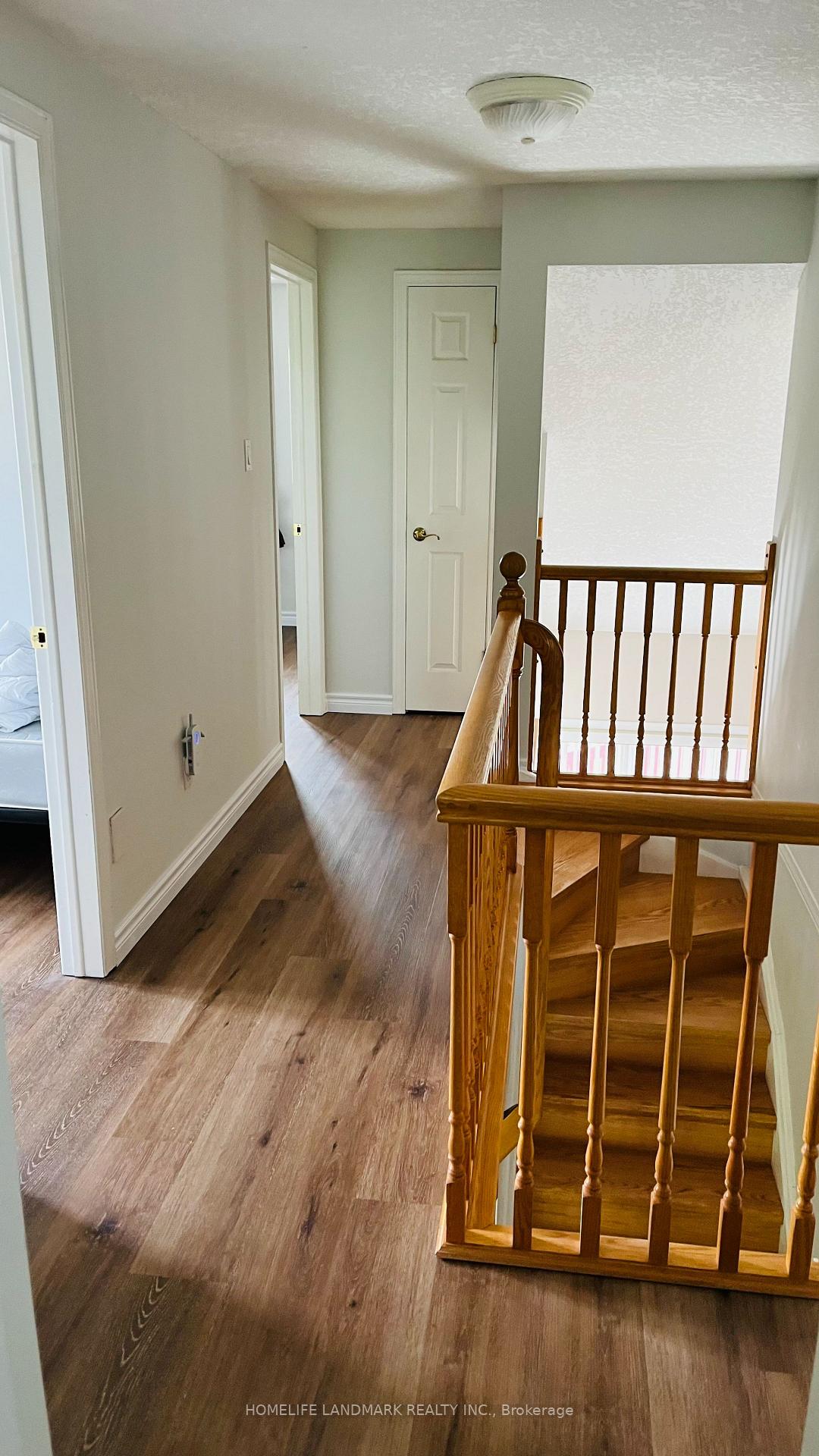 Photo 8 of 661 Heathcliffe Place, Waterloo — HOMEH