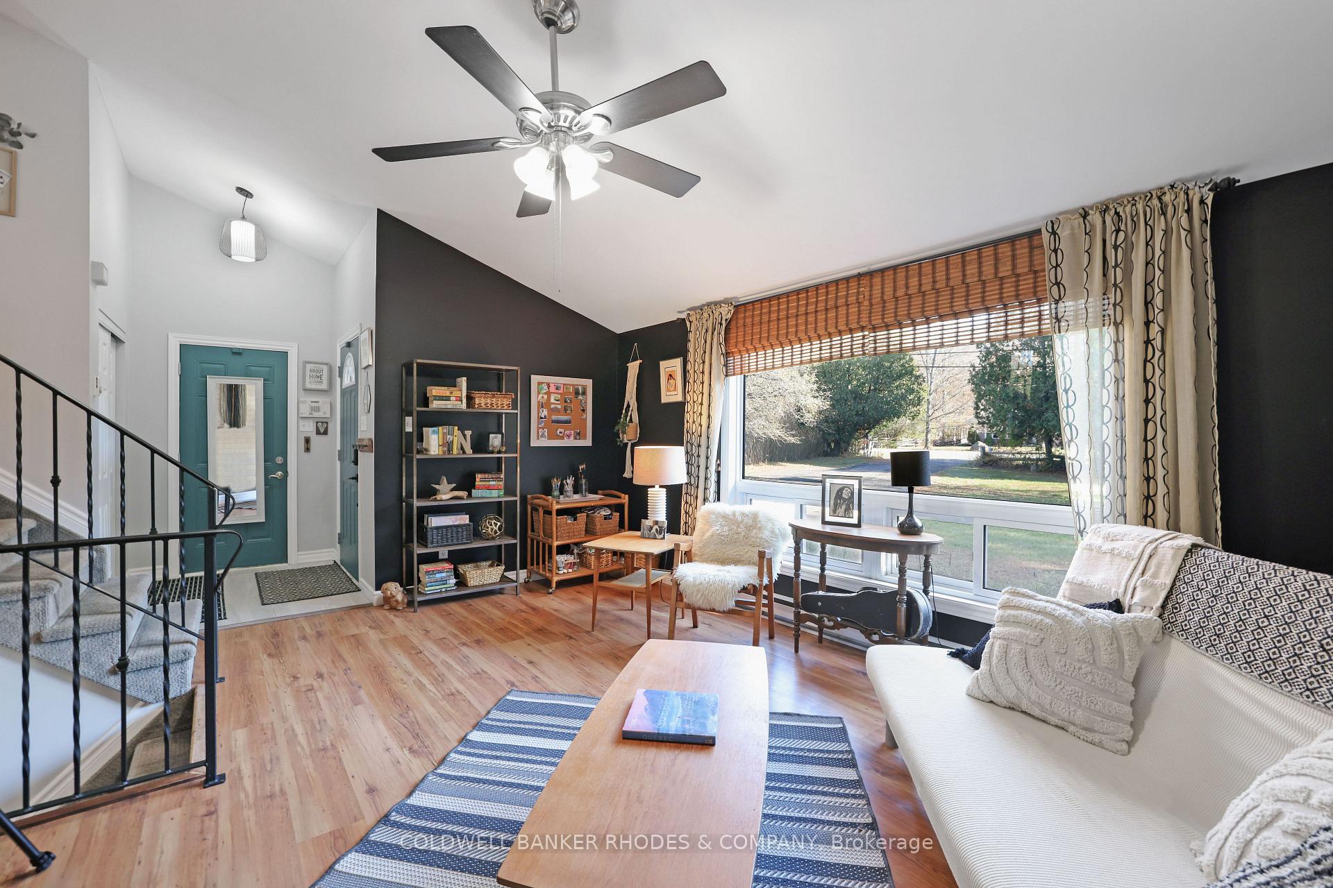 Photo 9 of 376 Lake Park Road, Beckwith, Beckwith Twp — HOMEH