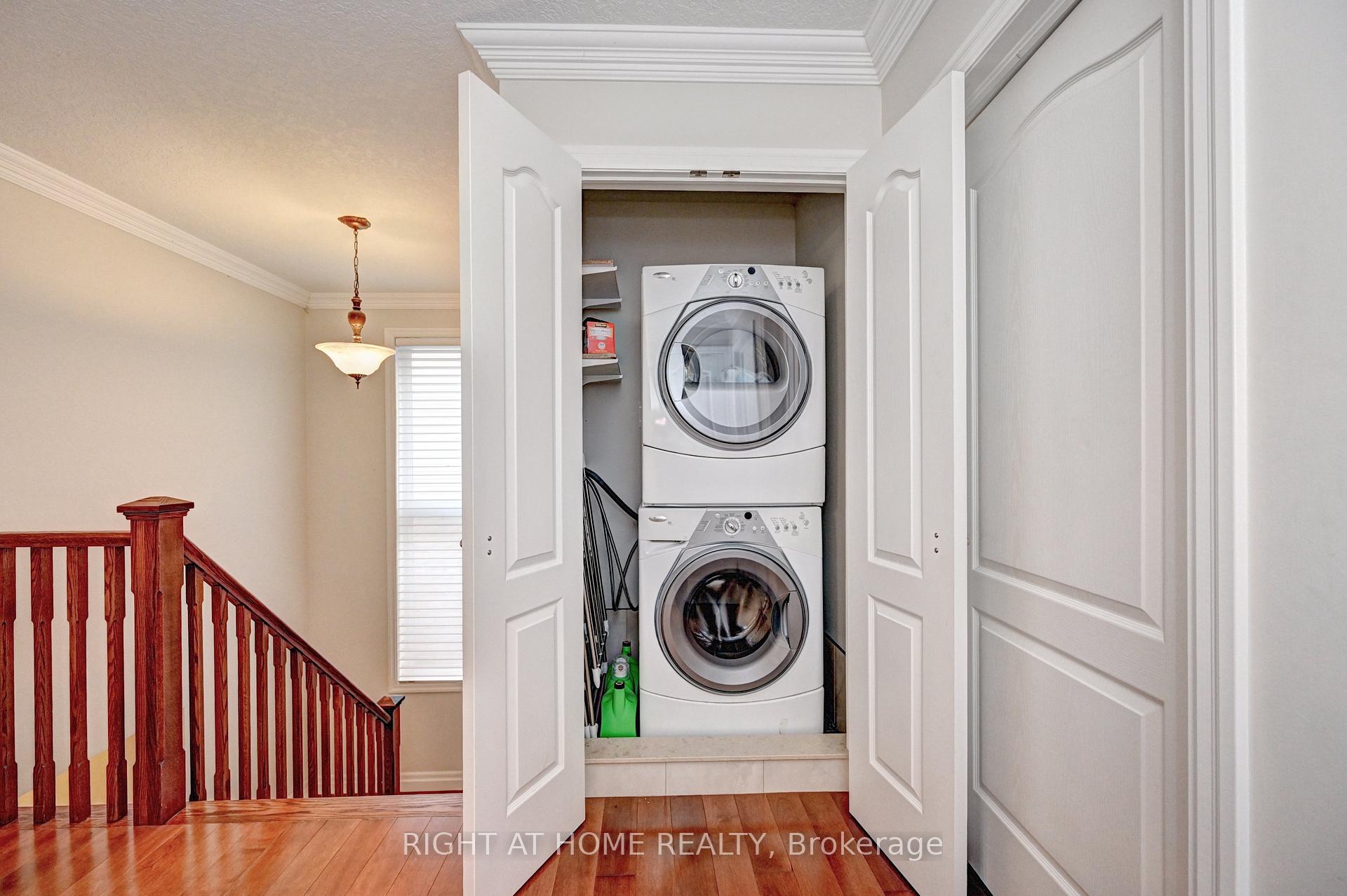 Photo 20 of 653 Rhine Fall Drive, Waterloo, Clair Hills — HOMEH