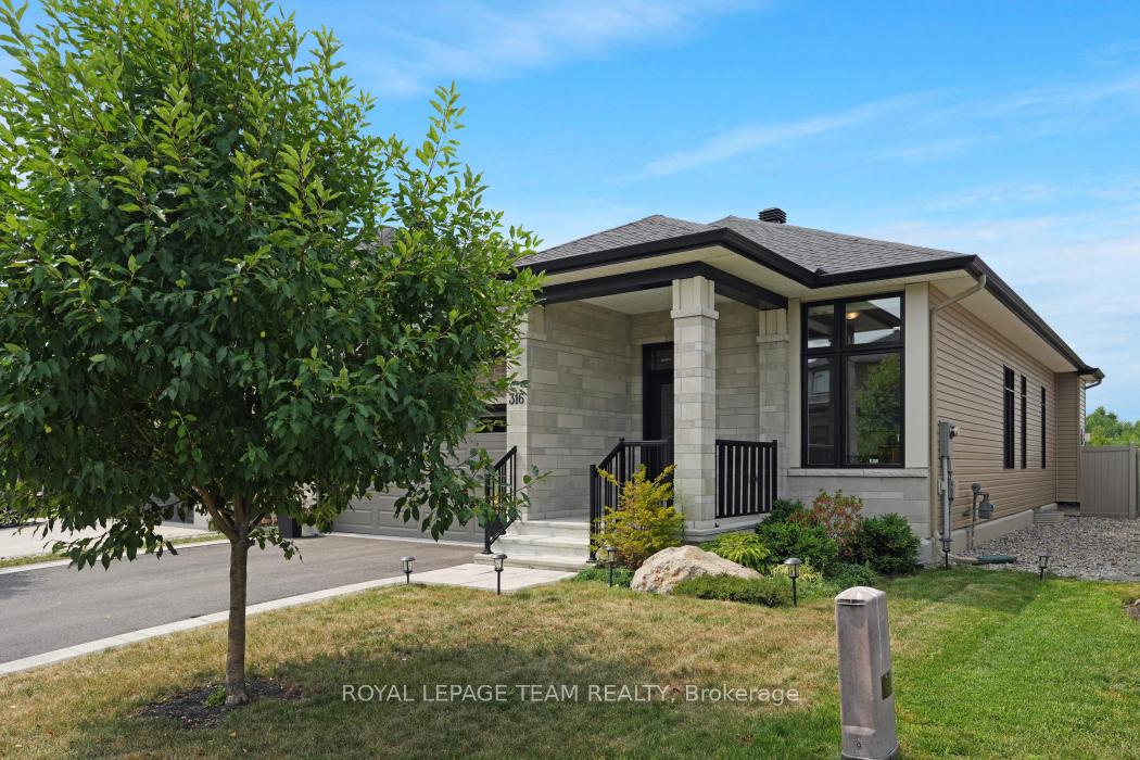 Photo 3 of 316 Serenade Crescent W, Ottawa, Riverside South/Gloucester Glen — HOMEH