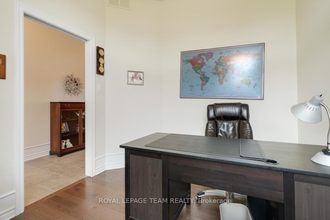 Photo 8 of 316 Serenade Crescent W, Ottawa, Riverside South/Gloucester Glen — HOMEH
