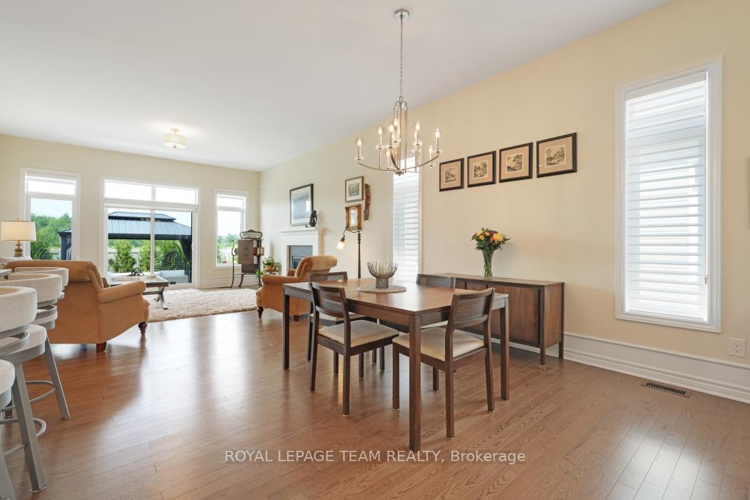 Photo 14 of 316 Serenade Crescent W, Ottawa, Riverside South/Gloucester Glen — HOMEH