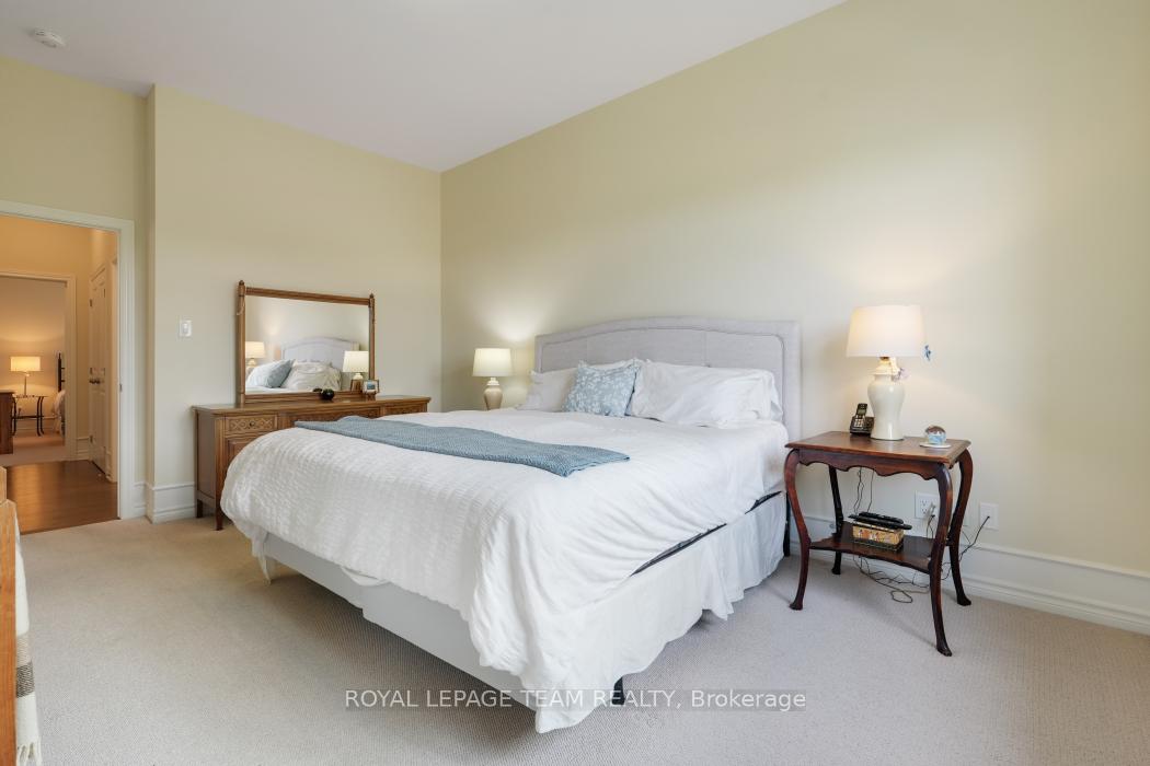 Photo 24 of 316 Serenade Crescent W, Ottawa, Riverside South/Gloucester Glen — HOMEH