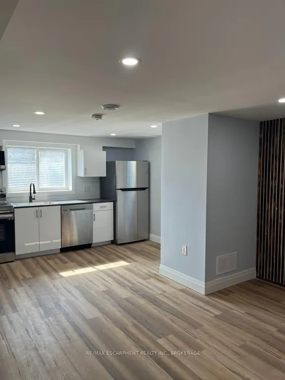 Front of Unit 3, 621 Hagar Street