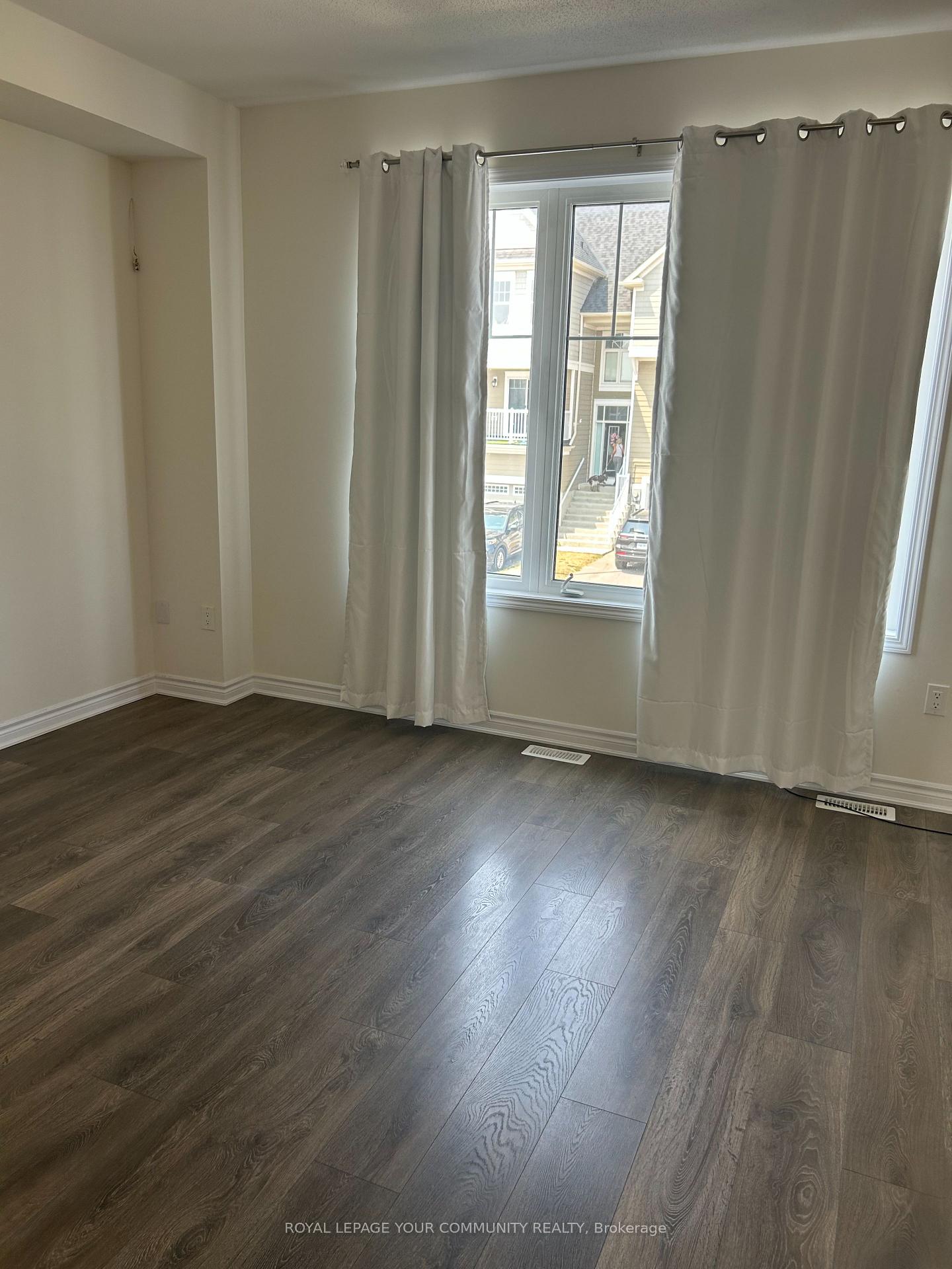 Photo 7 of 94 Sandhill Crane Drive, Wasaga Beach — HOMEH
