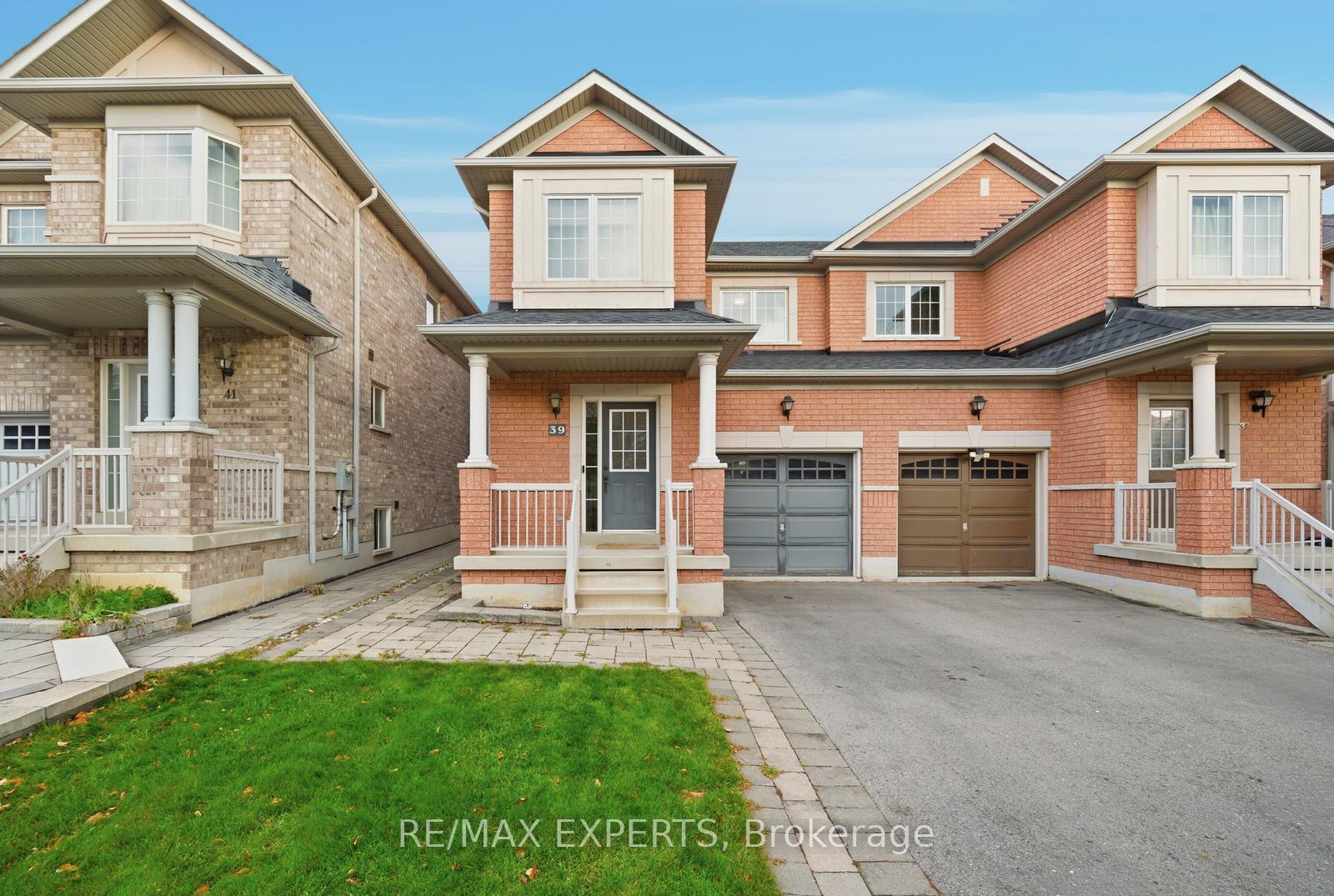 Photo 3 of 39 Manordale Crescent, Vaughan, Vellore Village — HOMEH