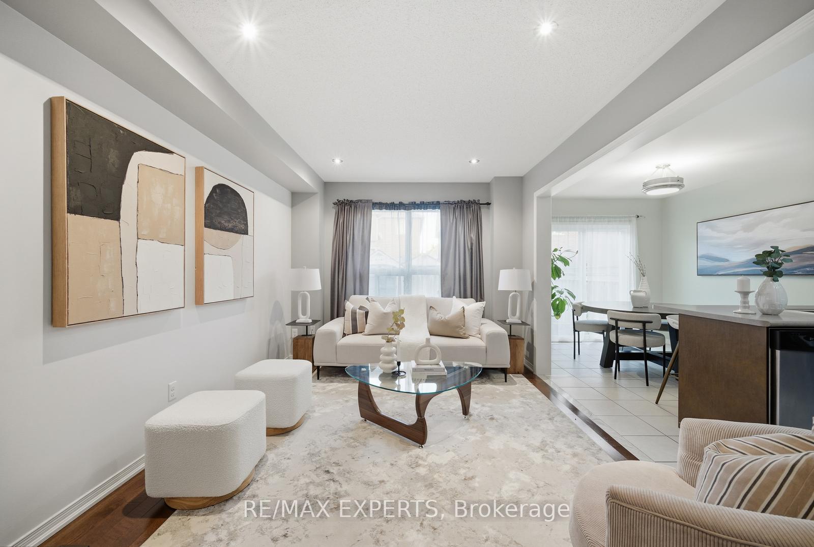 Photo 9 of 39 Manordale Crescent, Vaughan, Vellore Village — HOMEH