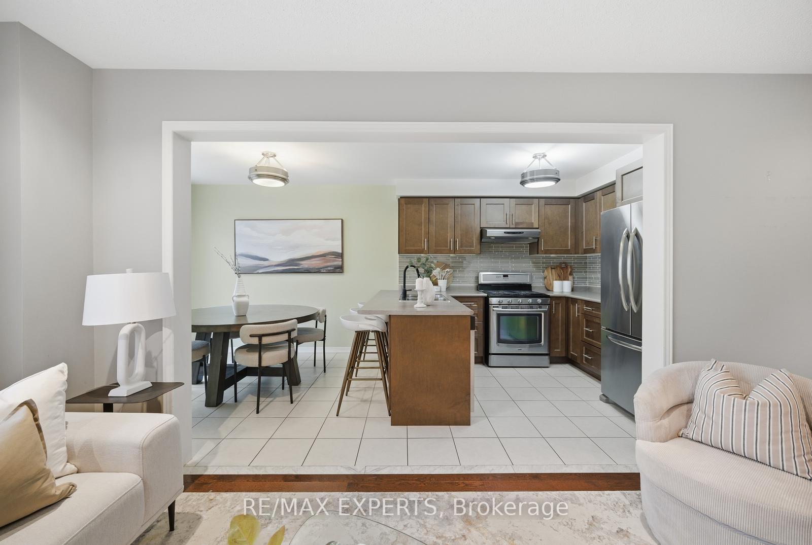 Photo 11 of 39 Manordale Crescent, Vaughan, Vellore Village — HOMEH