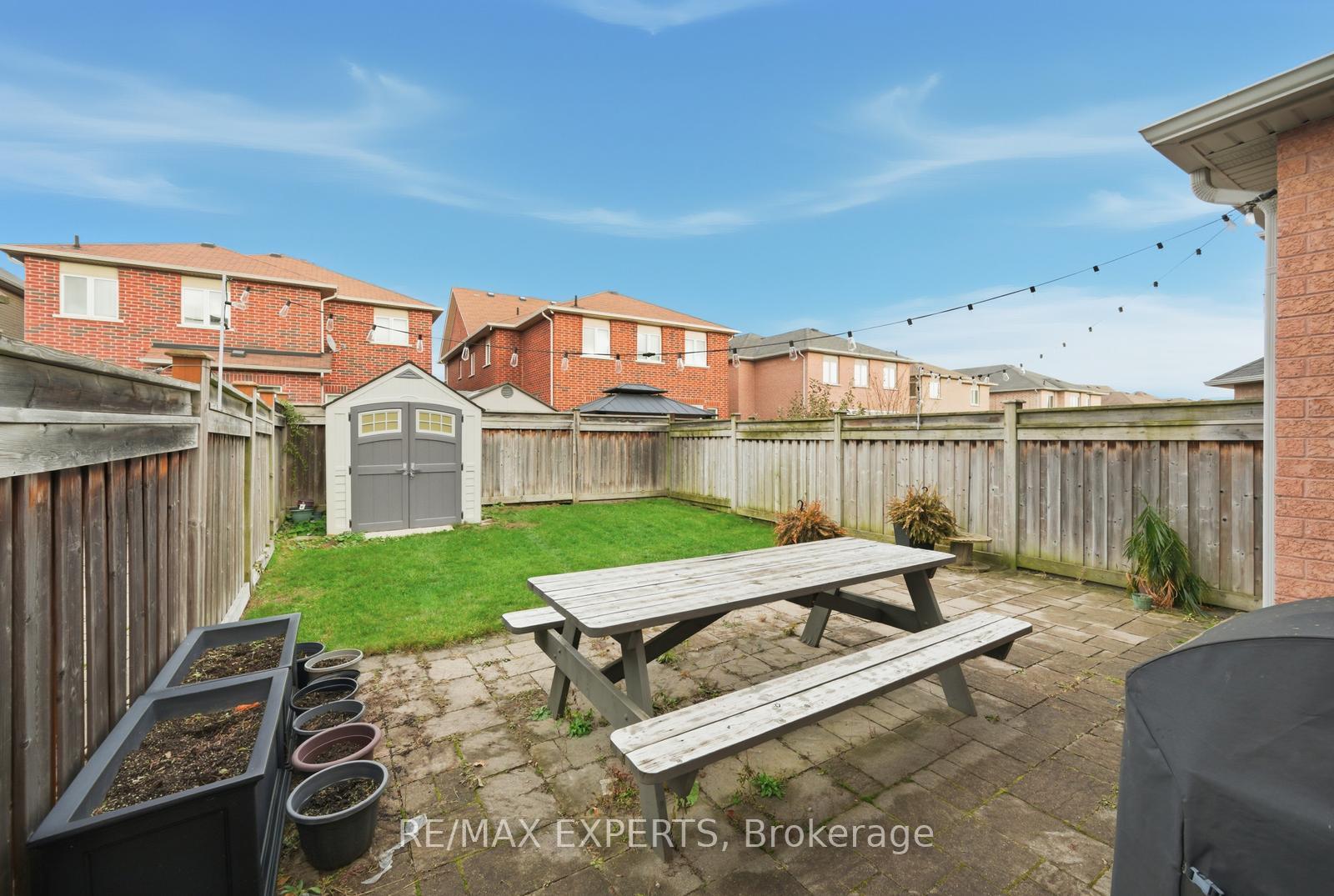 Photo 30 of 39 Manordale Crescent, Vaughan, Vellore Village — HOMEH