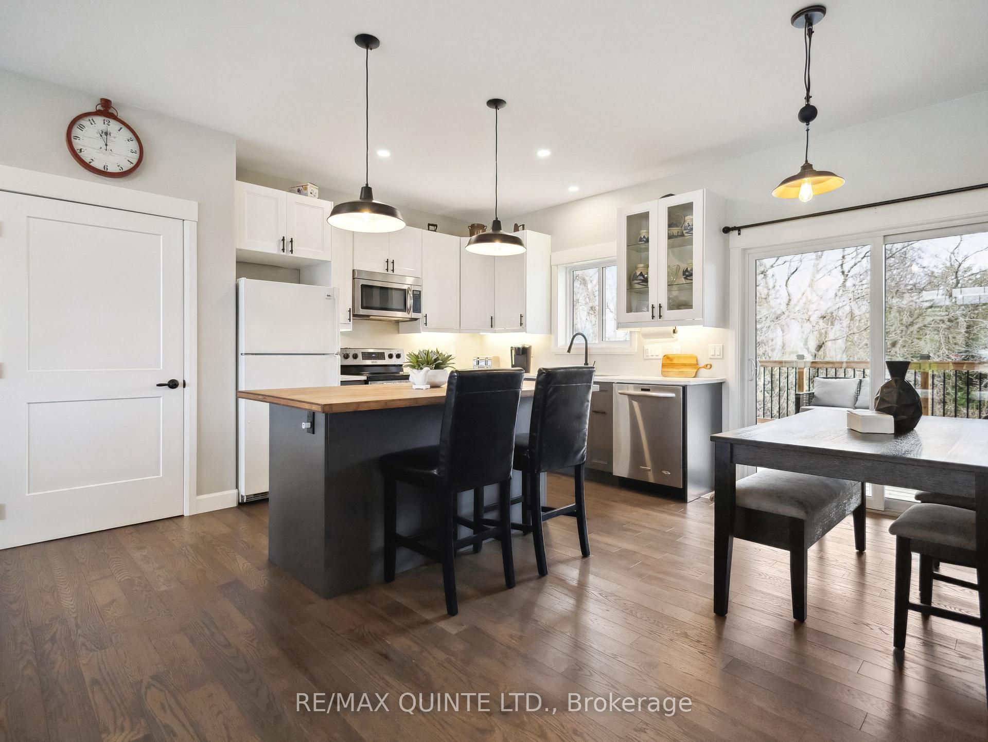 Photo 10 of 5262 Highway 37, Tweed, Hungerford (Twp) — HOMEH
