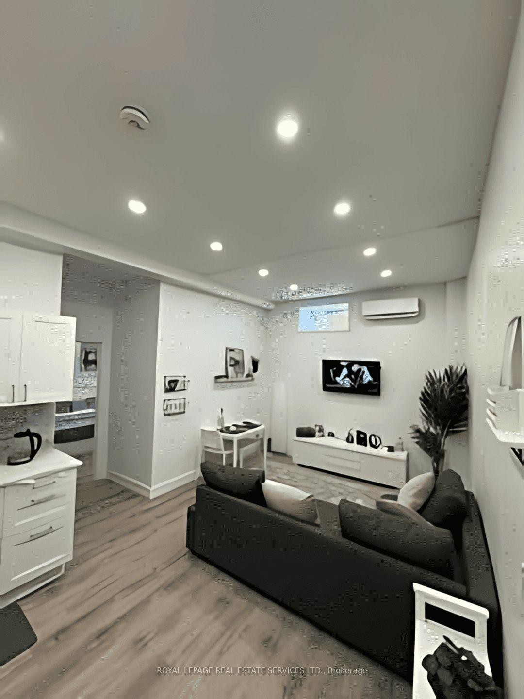 Photo 2 of Unit 1, 169 East Main Street, Welland, Welland Downtown — HOMEH
