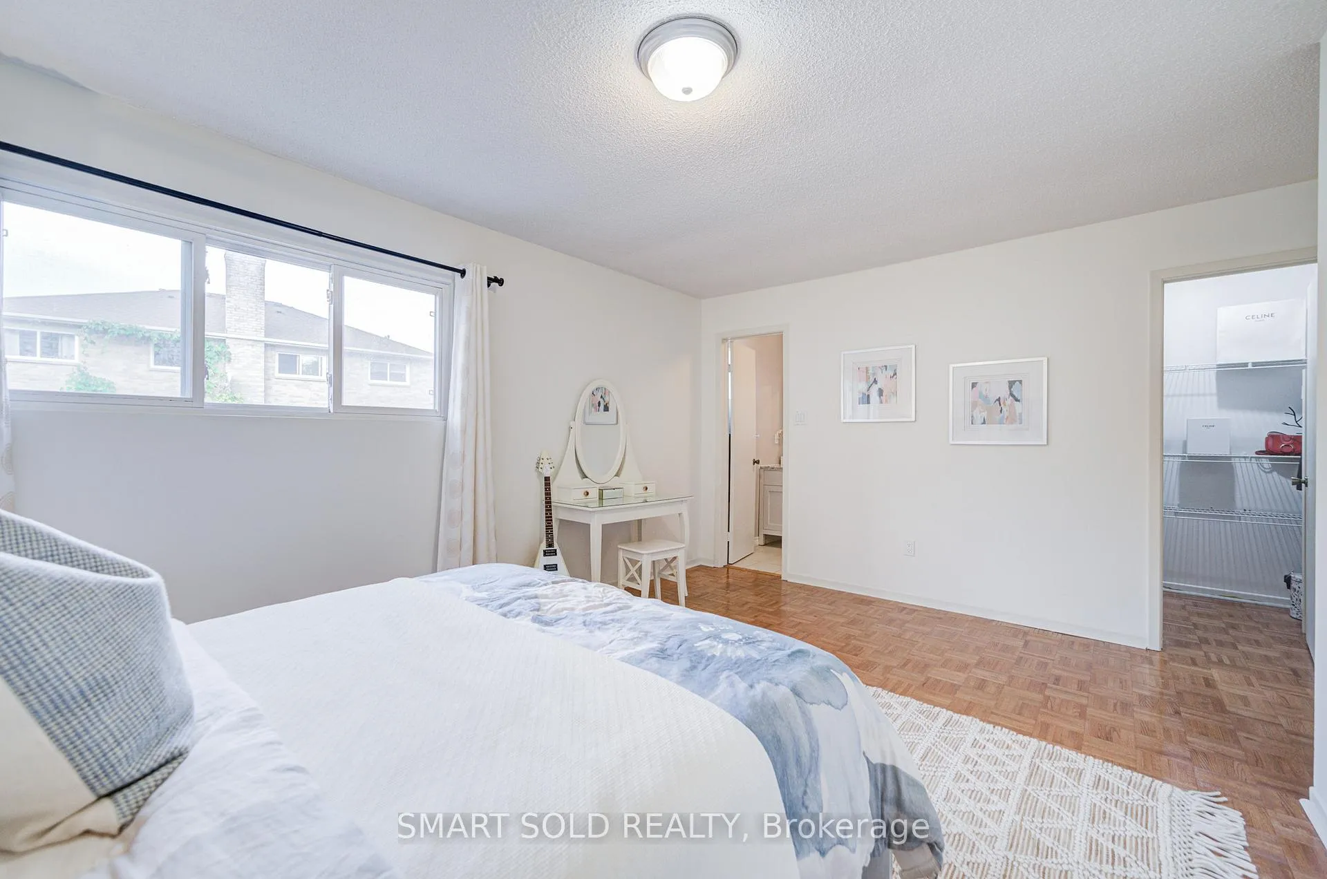 Photo 17 of 47 Colleen Street, Vaughan, Crestwood-Springfarm-Yorkhill — HOMEH