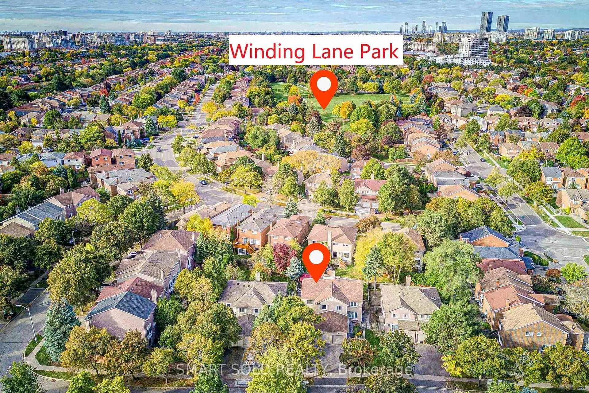 Photo 36 of 47 Colleen Street, Vaughan, Crestwood-Springfarm-Yorkhill — HOMEH