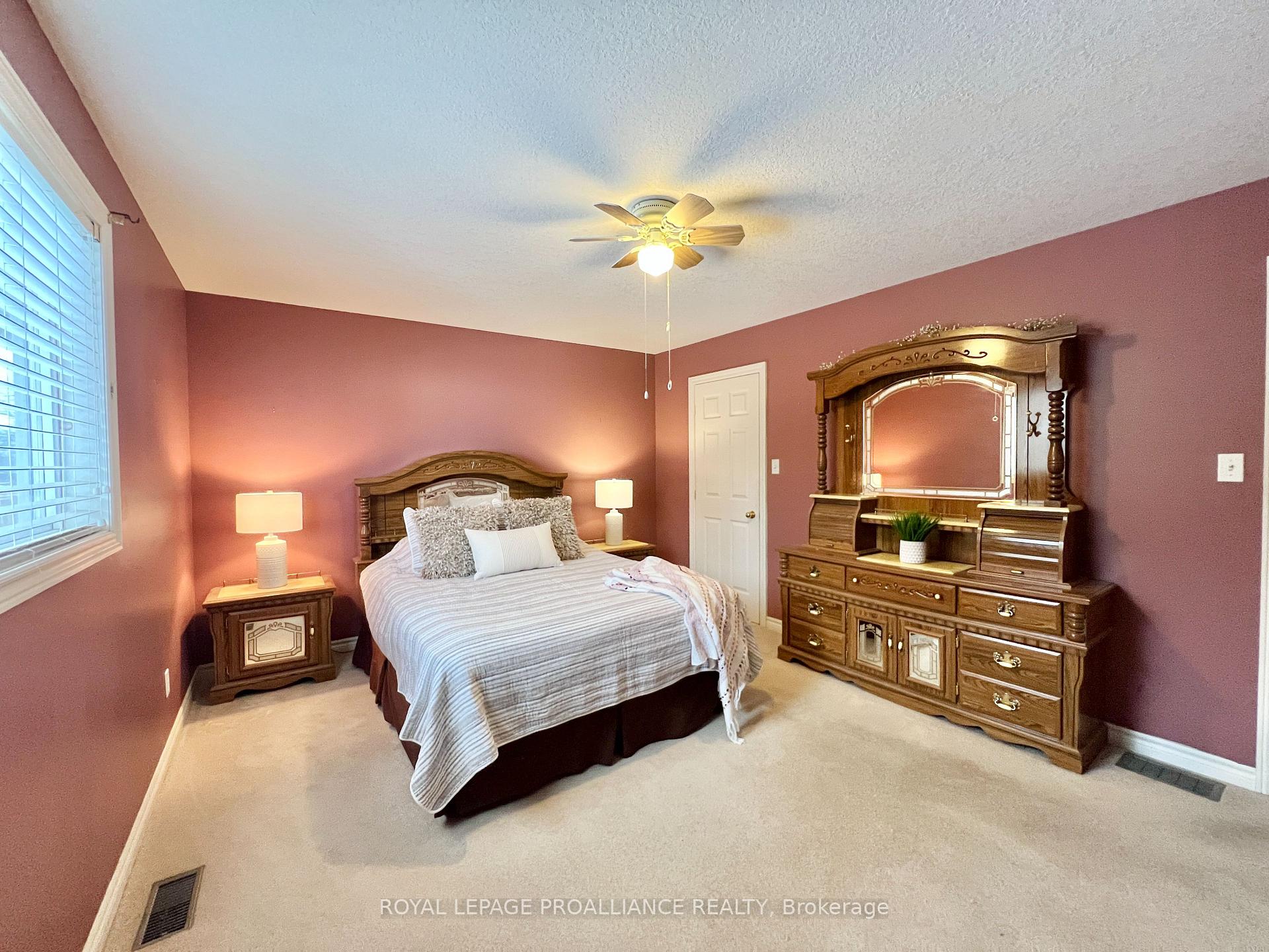 Photo 12 of 190 Pomeroy Avenue, Tweed, Tweed (Village) — HOMEH