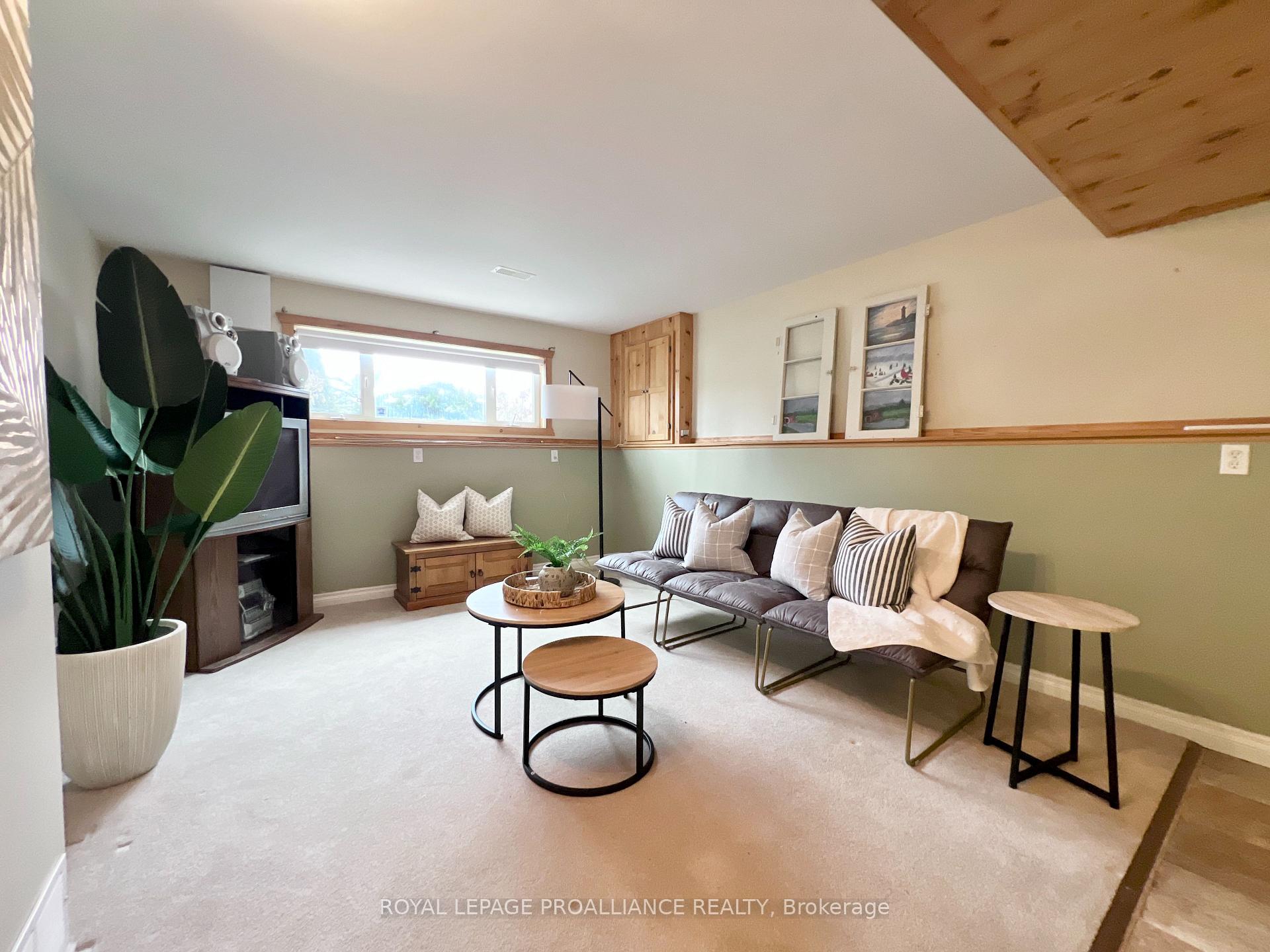 Photo 21 of 190 Pomeroy Avenue, Tweed, Tweed (Village) — HOMEH