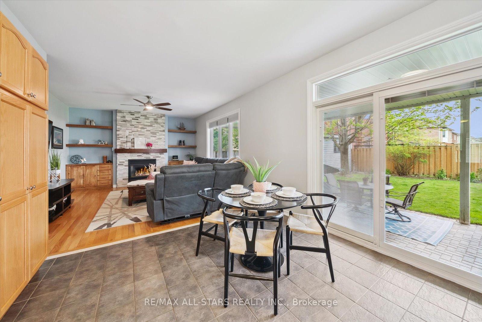 Photo 13 of 102 Herrema Boulevard, Uxbridge — HOMEH