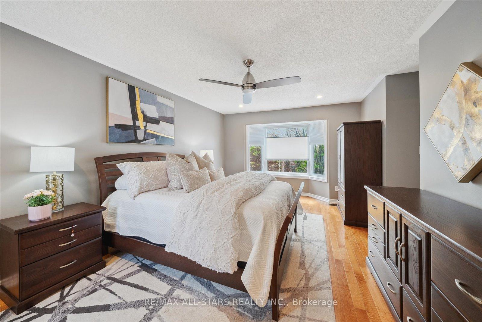 Photo 20 of 102 Herrema Boulevard, Uxbridge — HOMEH