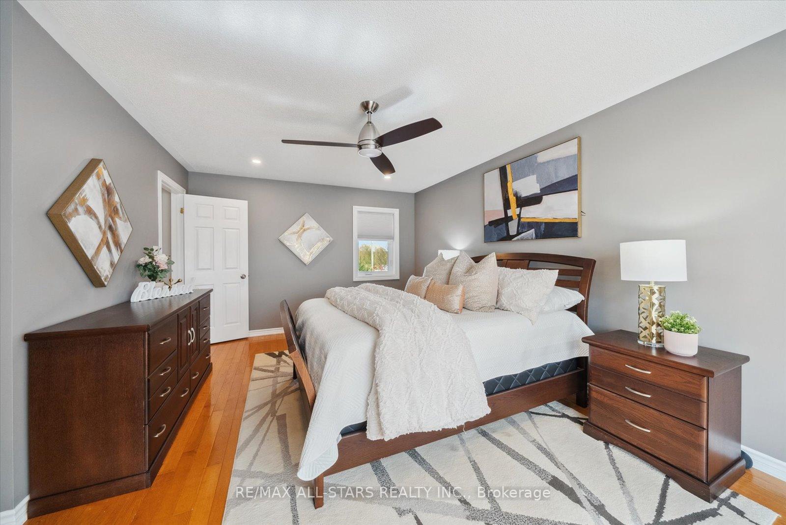 Photo 22 of 102 Herrema Boulevard, Uxbridge — HOMEH