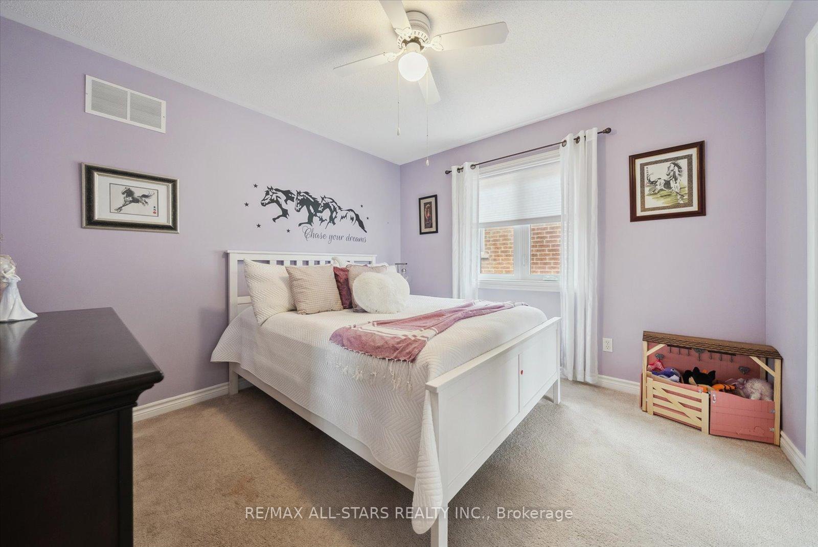 Photo 26 of 102 Herrema Boulevard, Uxbridge — HOMEH