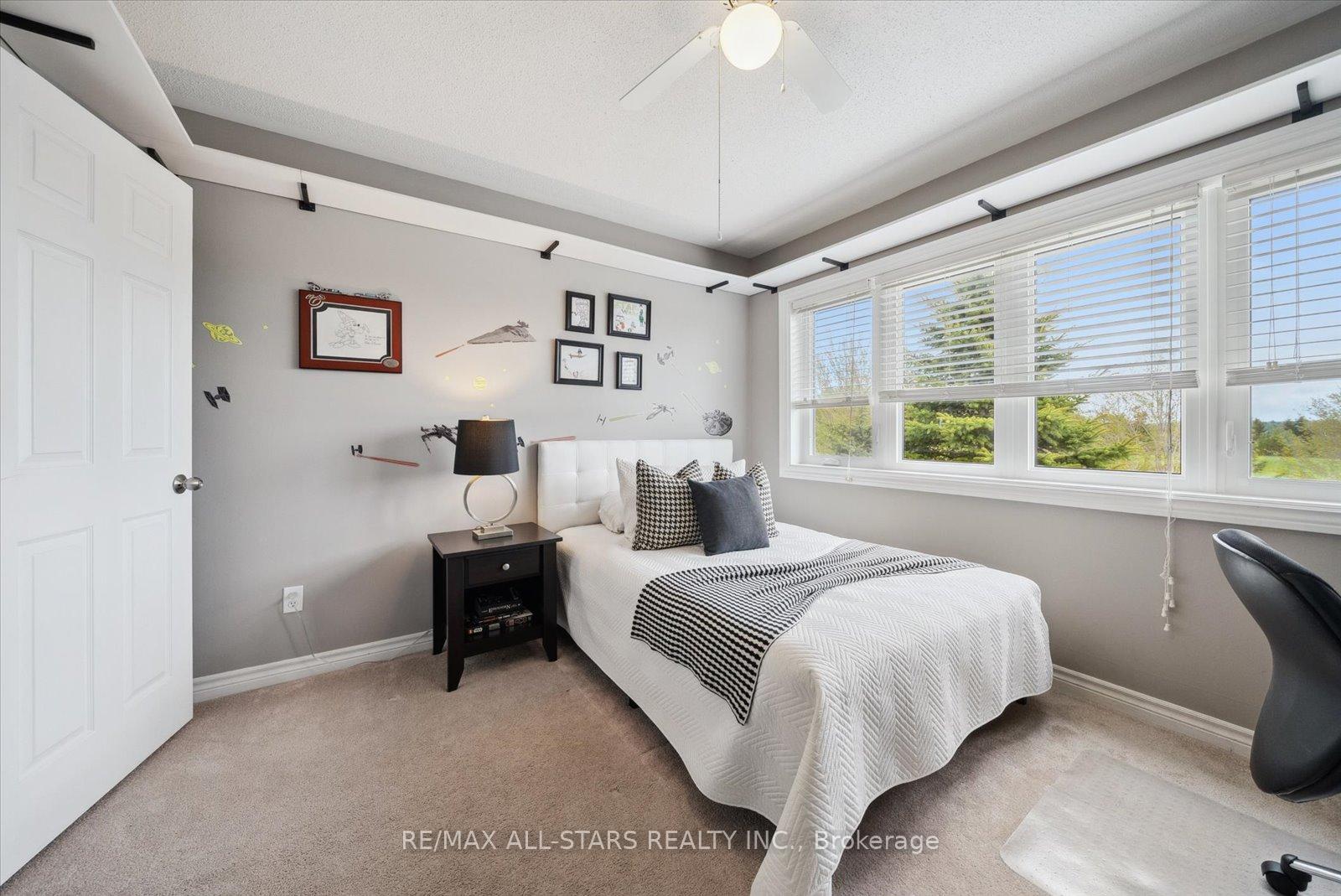 Photo 30 of 102 Herrema Boulevard, Uxbridge — HOMEH