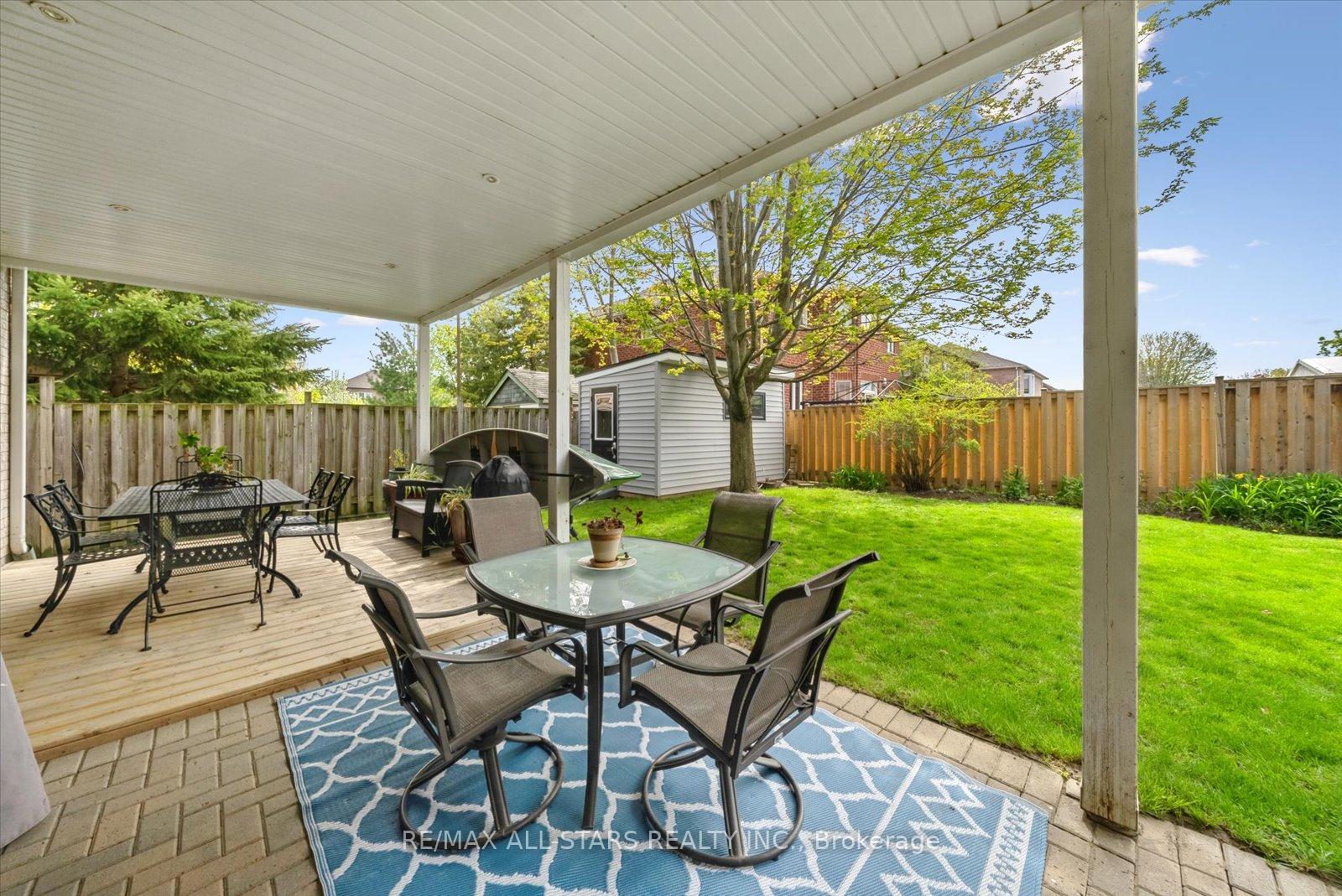 Photo 37 of 102 Herrema Boulevard, Uxbridge — HOMEH