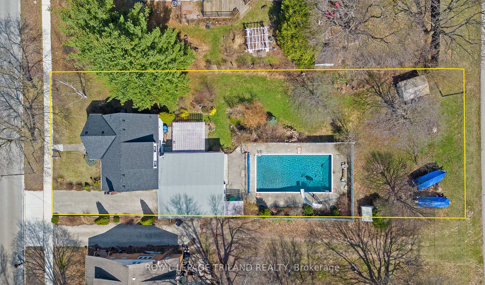 Photo 1 of 192 Queen Street, West Elgin, Rodney — HOMEH