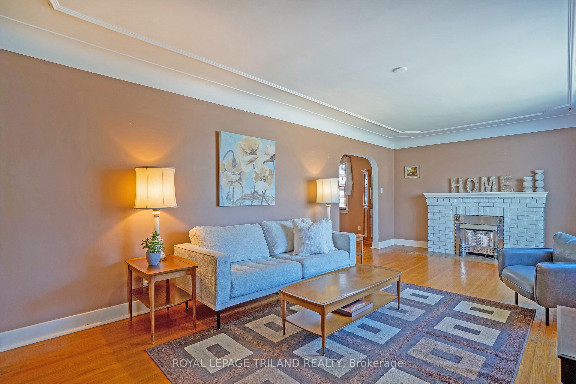 Photo 7 of 192 Queen Street, West Elgin, Rodney — HOMEH