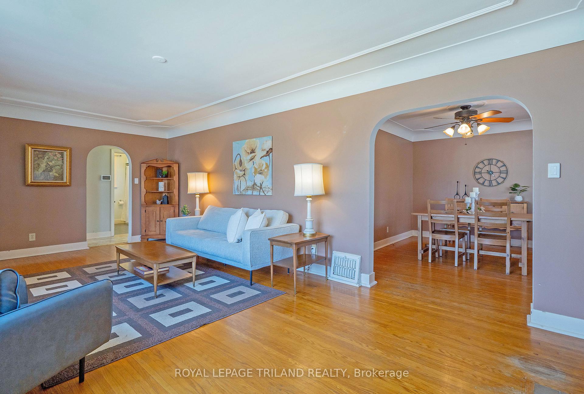 Photo 10 of 192 Queen Street, West Elgin, Rodney — HOMEH