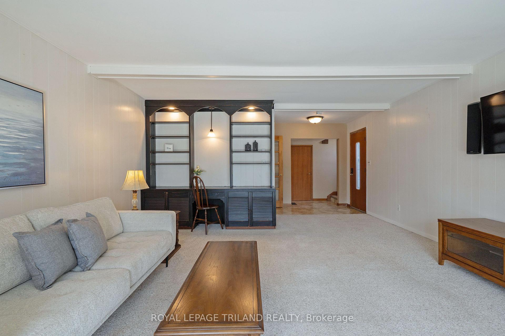 Photo 17 of 192 Queen Street, West Elgin, Rodney — HOMEH