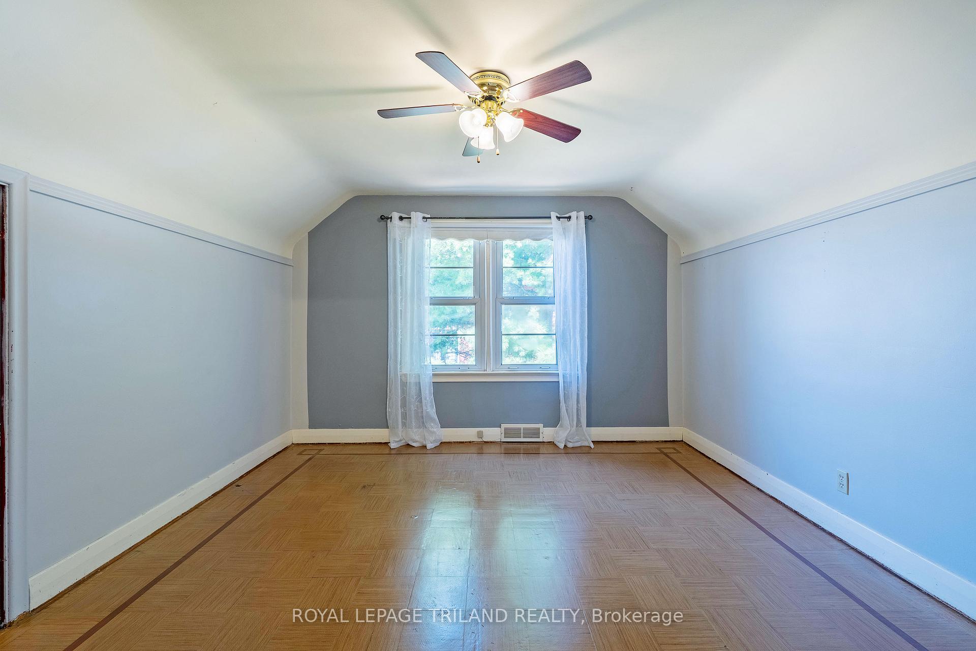 Photo 21 of 192 Queen Street, West Elgin, Rodney — HOMEH